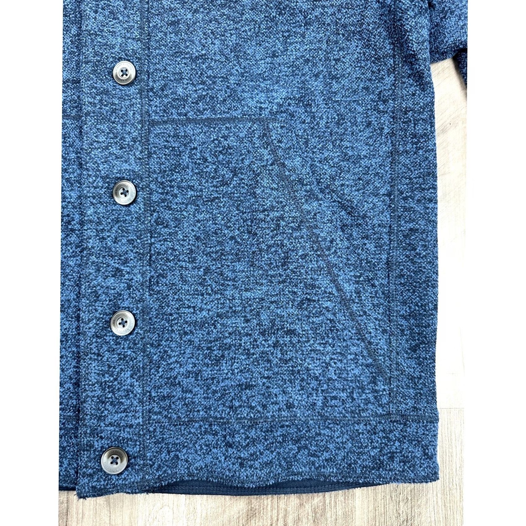 Tommy Bahama Tommy Bahama Shawl Cardigan M Blue Granite Bay Recycled Polyester NWT Men Size US M / EU 48-50 / 2 - 6 Thumbnail