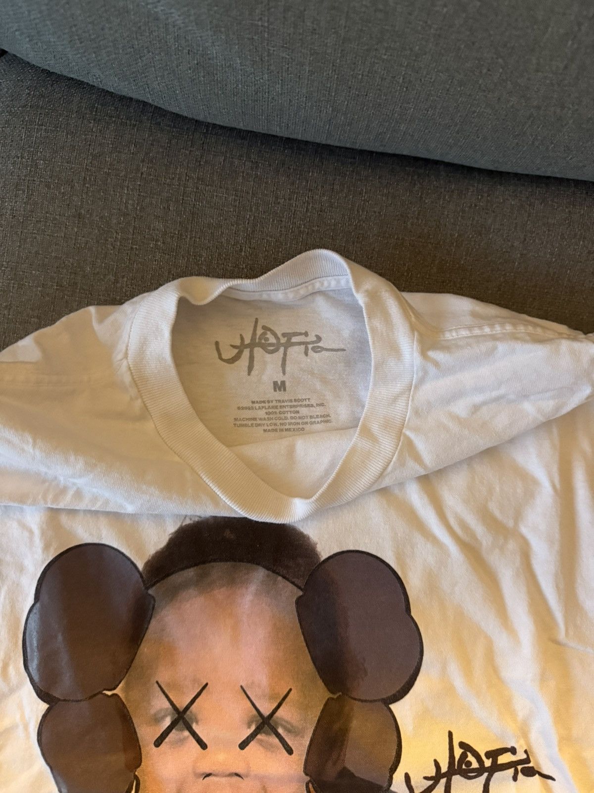 Kaws × Travis Scott Travis Scott x Kaws Utopia Tee ‘White’ Size US M / EU 48-50 / 2 - 3 Thumbnail