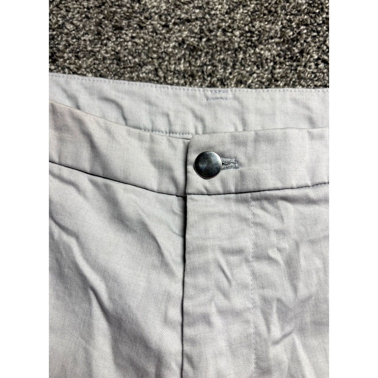 Lululemon Lululemon Commission Shorts Mens 36 Gray Chino Stretch Casual LM7AUES Size US 36 / EU 52 - 3 Thumbnail