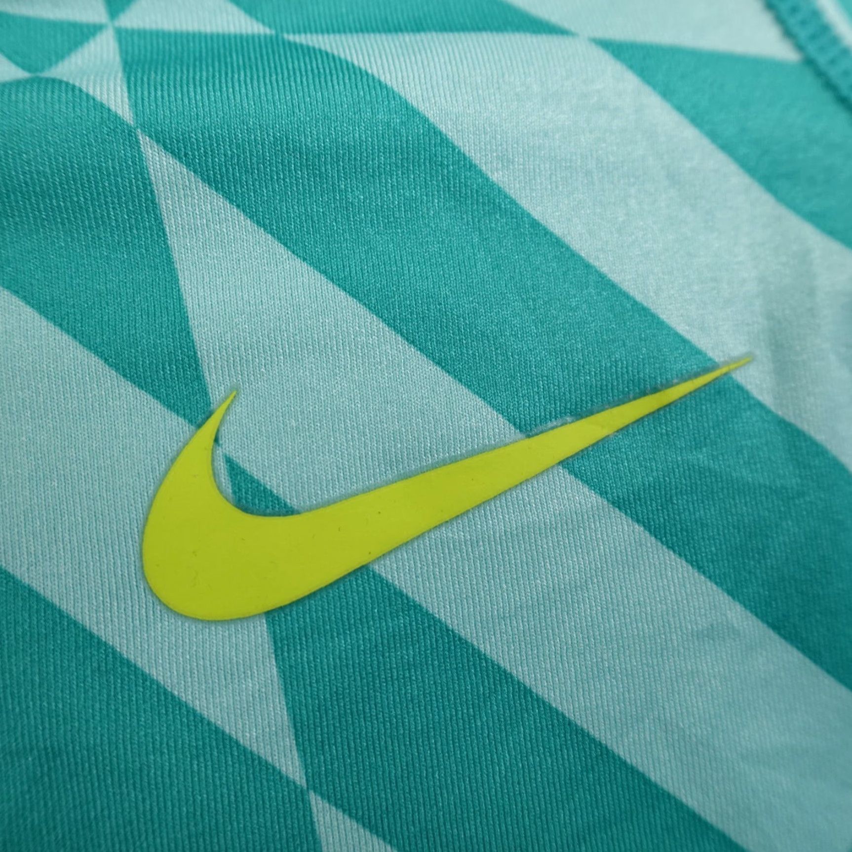 Nike Nike Pro T-Shirt Women S Blue Green Fitted Dri-Fit Swoosh Gym Stretch Performance Activewear Shirt Womens Size S / US 4 / IT 40 - 5 Thumbnail