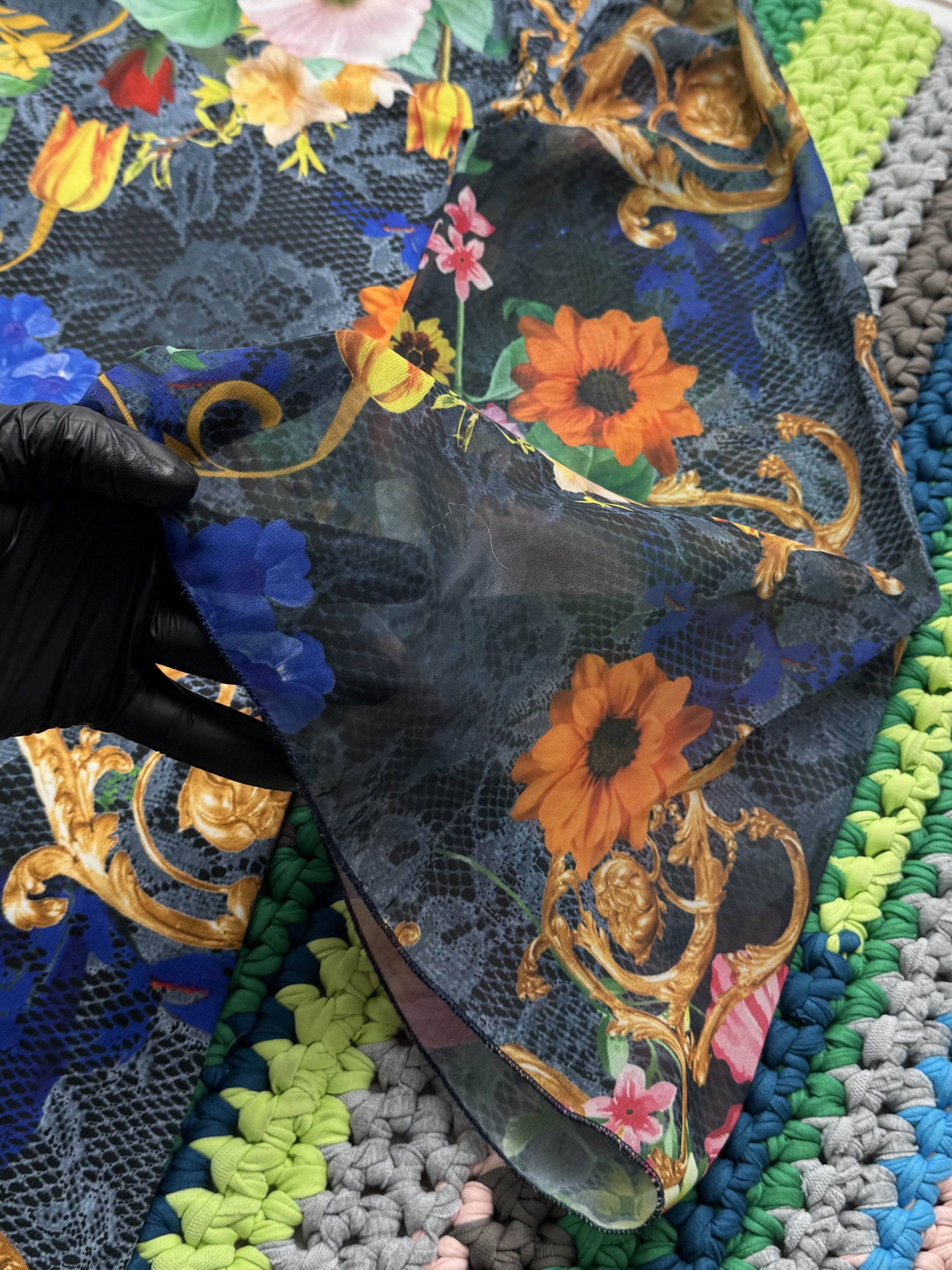Dolce & Gabbana Dolce&Gabbana Vintage Floral Baroque Dress V Neck Designer Size XS / US 0-2 / IT 36-38 - 9 Thumbnail