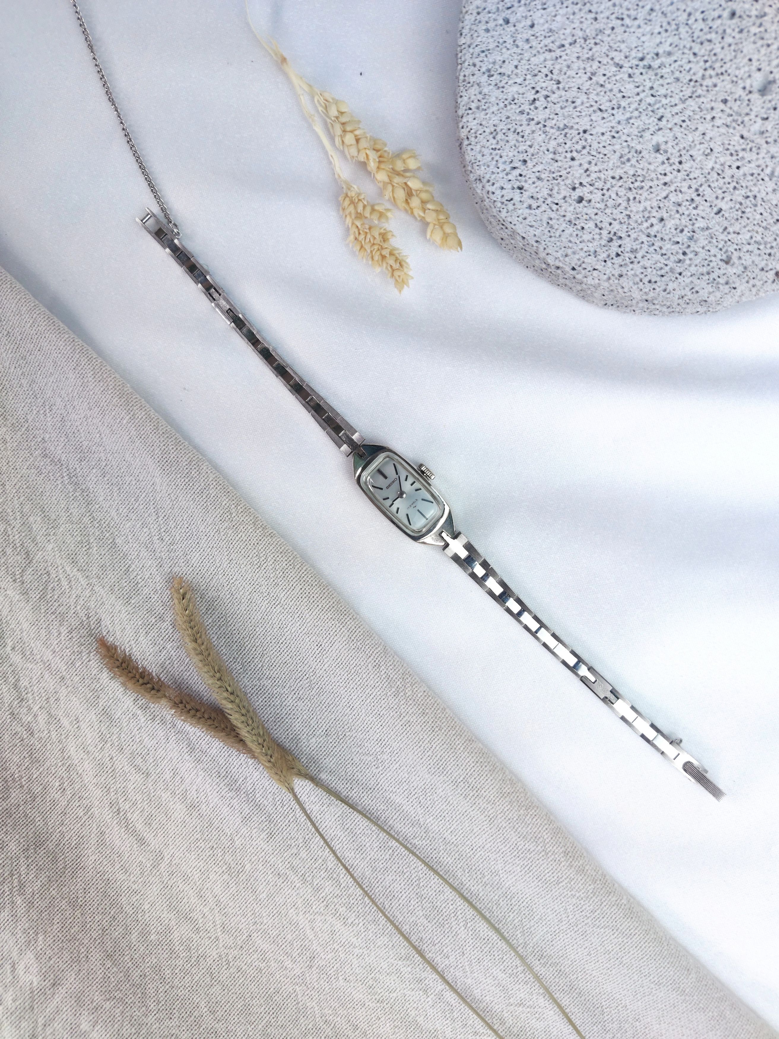 Seiko SEIKO CAPSULE WHITE GOLD PLATED LADIES✨ Size ONE SIZE - 4 Thumbnail