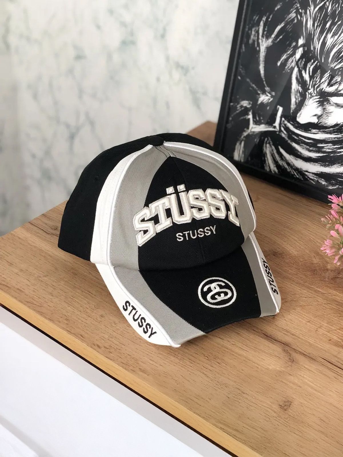 Stussy Stussy Low Pro Souvenir Strapback 6 Panel Hat Size ONE SIZE - 1 Thumbnail