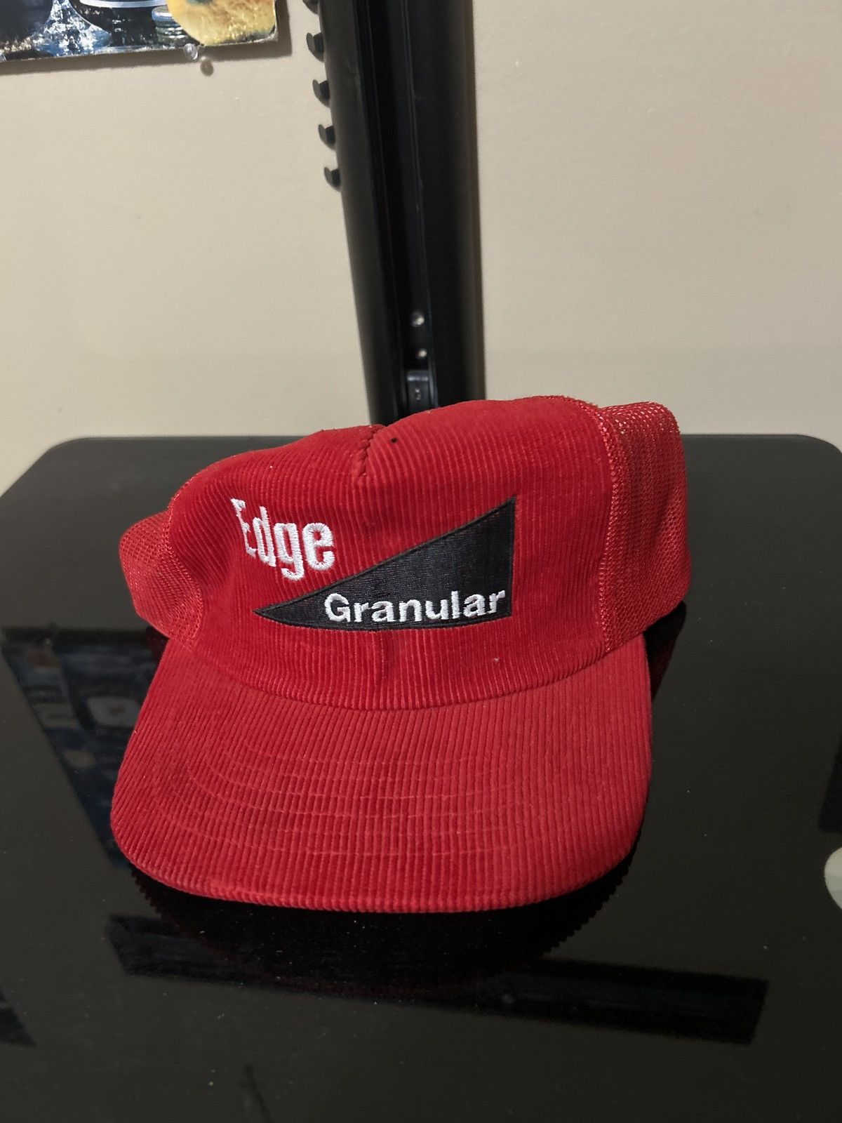 Vintage Vintage red corduroy trucker hat Size ONE SIZE - 1 Thumbnail
