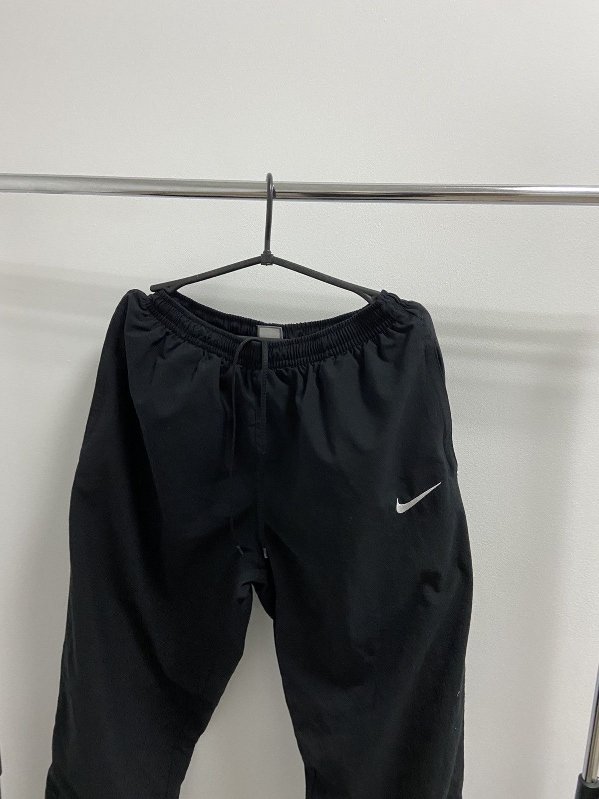 Nike × Vintage Nike Nylon Pants Small Logo Swoosh Vintage Size US 36 / EU 52 - 2 Thumbnail