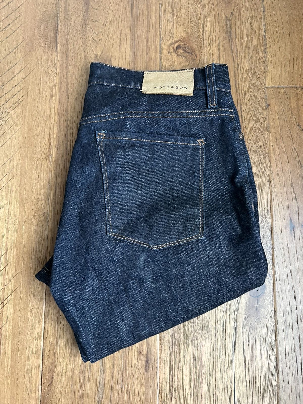 Mott & Bow Mott and Bow Raw Denim Slim Gently worn 32 x 32. Size US 32 / EU 48 - 4 Thumbnail