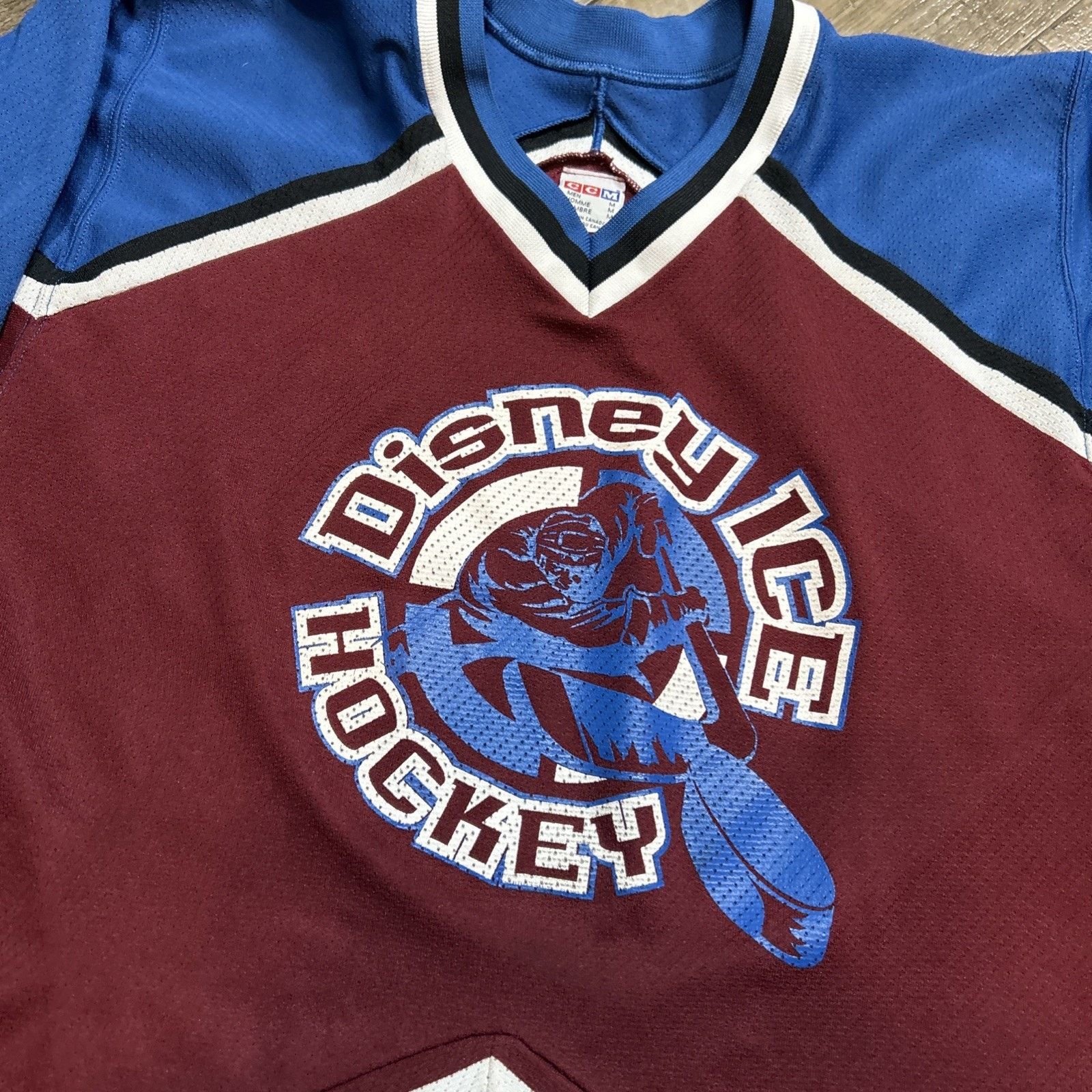 Disney Disney Mickey Mouse Rare Hockey Jersey Men's CCM Vintage Size US M / EU 48-50 / 2 - 2 Thumbnail