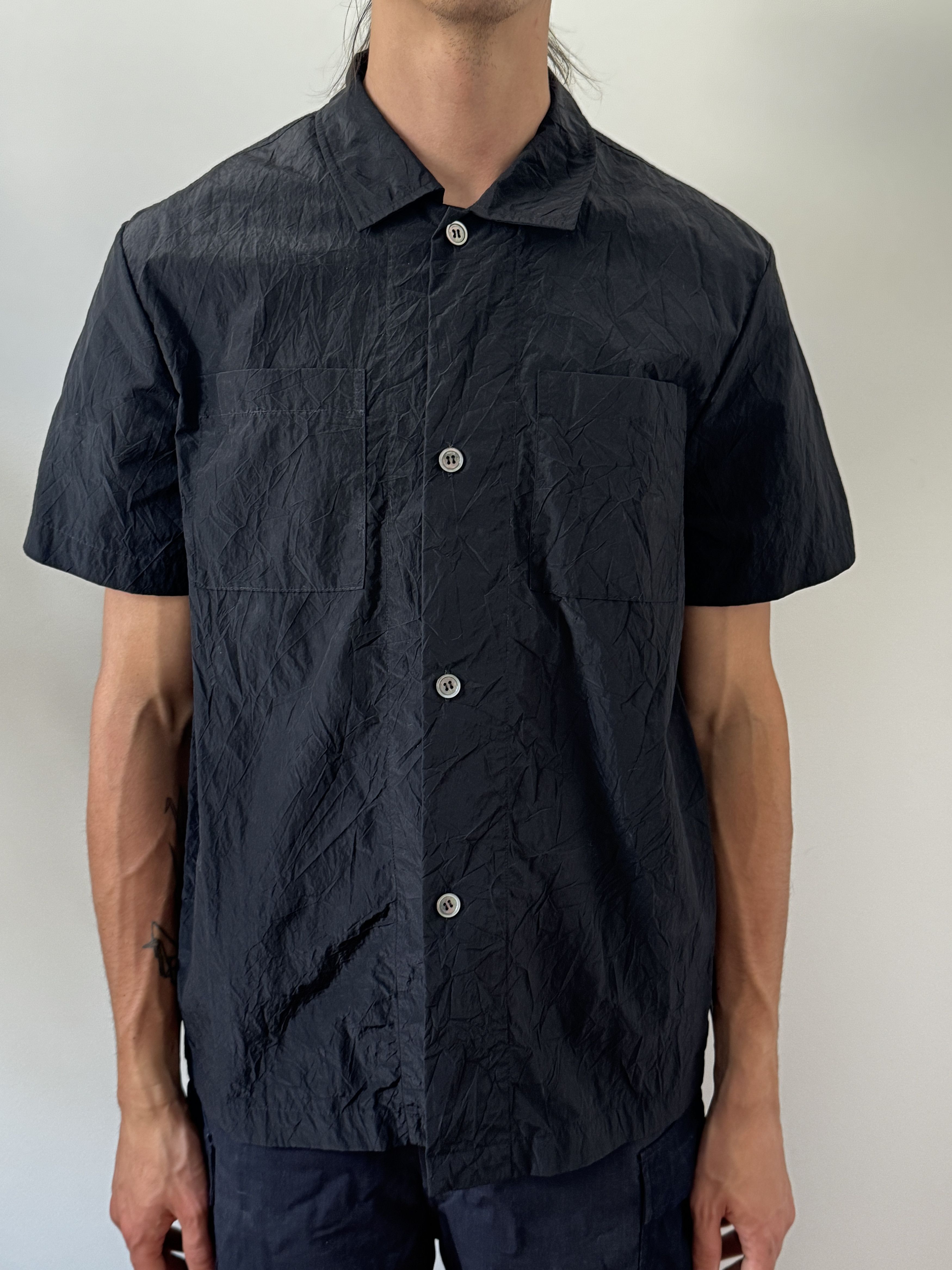 Totokaelo Archive Totokaelo Archive Black Crinkle Japanese Nylon Shirt Size US S / EU 44-46 / 1 - 1 Thumbnail