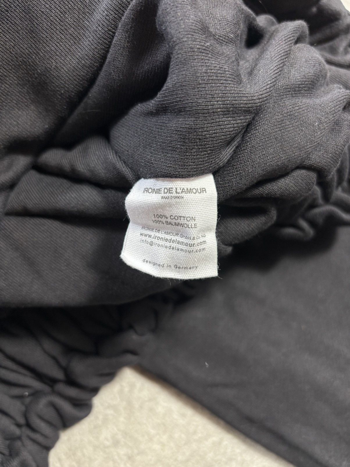 Other Ironie De L’Amour Cropped Hoodie Size US M / EU 48-50 / 2 - 5 Thumbnail
