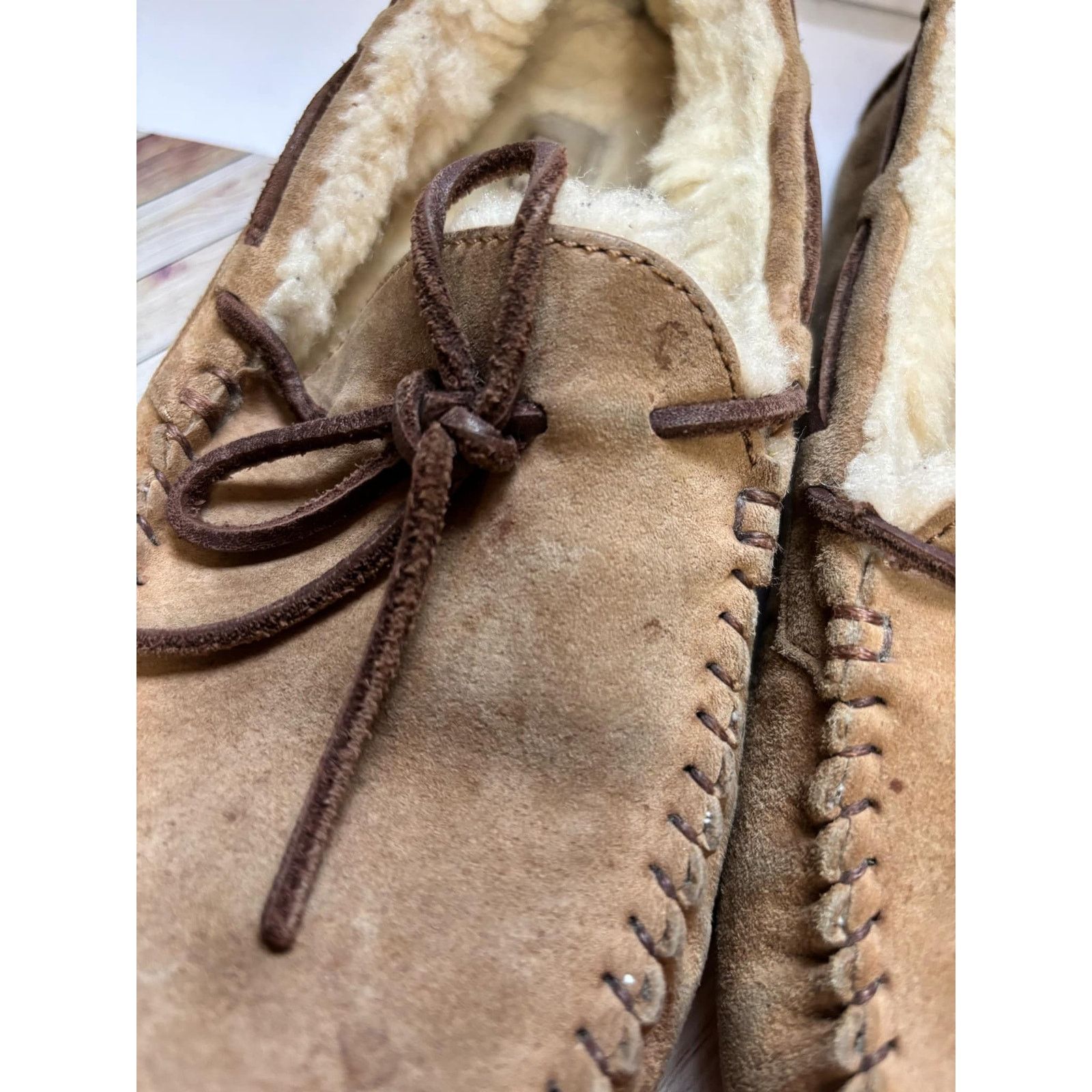 Ugg UGG Dakota Suede Shearling Slip On Moccasin Slippers Size 9 Size US 9 / IT 39 - 6 Thumbnail