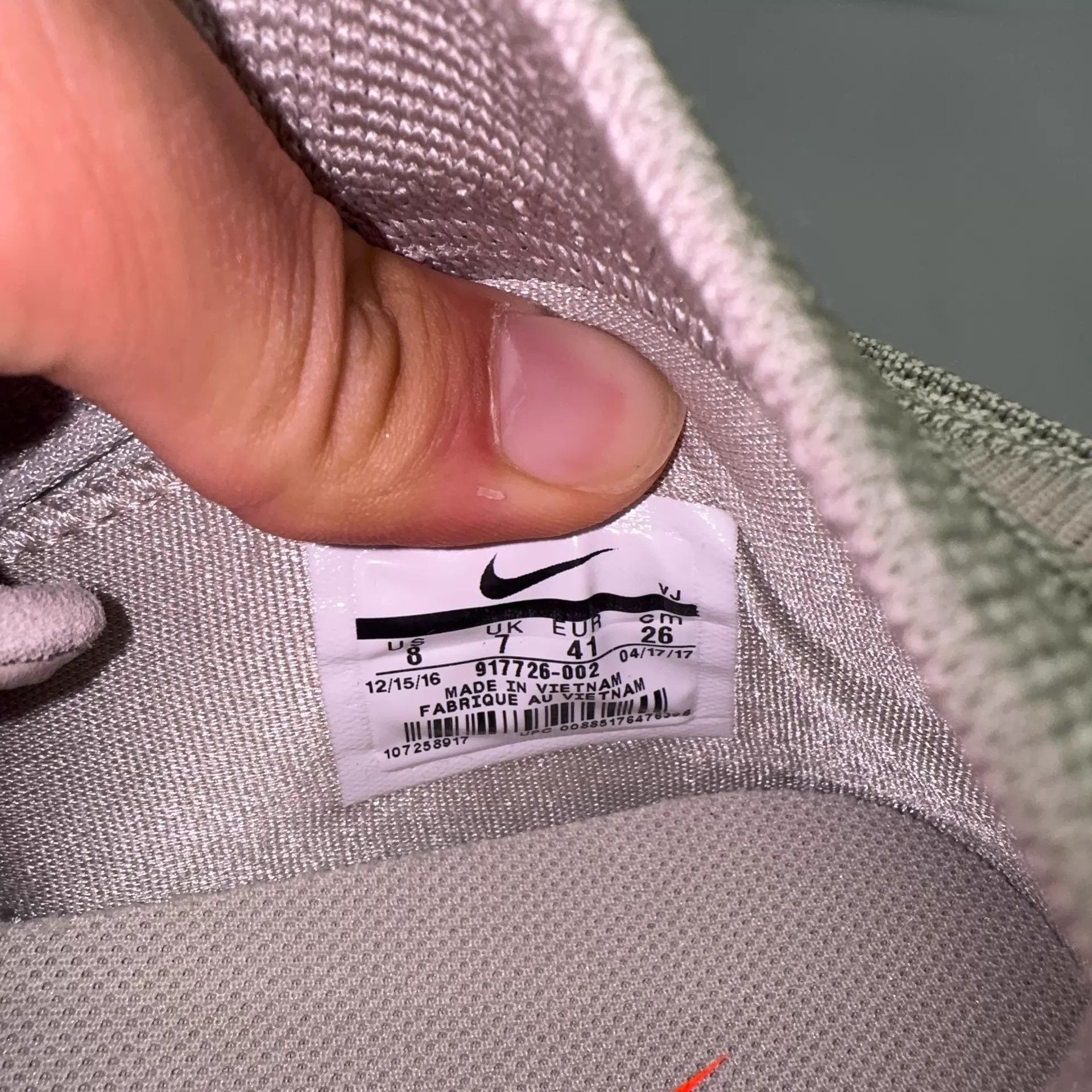 Nike Nike HD2017 Oatmeal Gray 41 Size US 8 / EU 41 - 7 Thumbnail