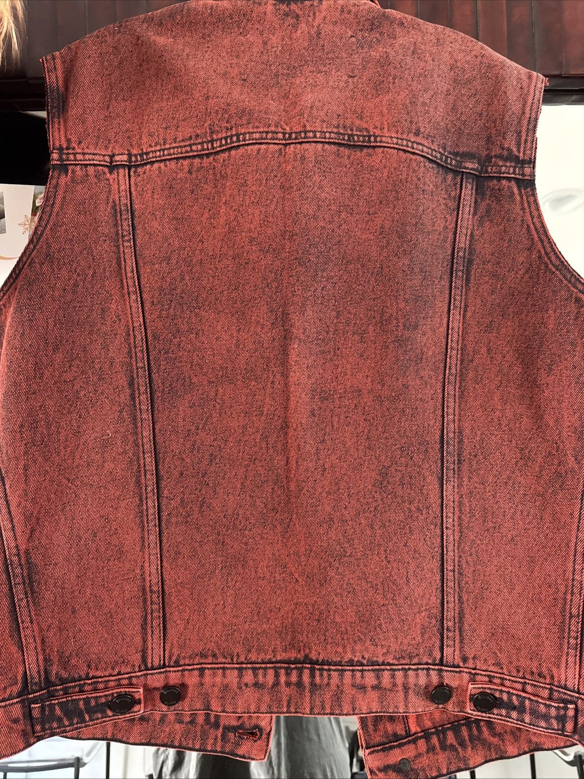 Etudes Etudes Acid Wash Denim Vest RARE Size US M / EU 48-50 / 2 - 2 Thumbnail