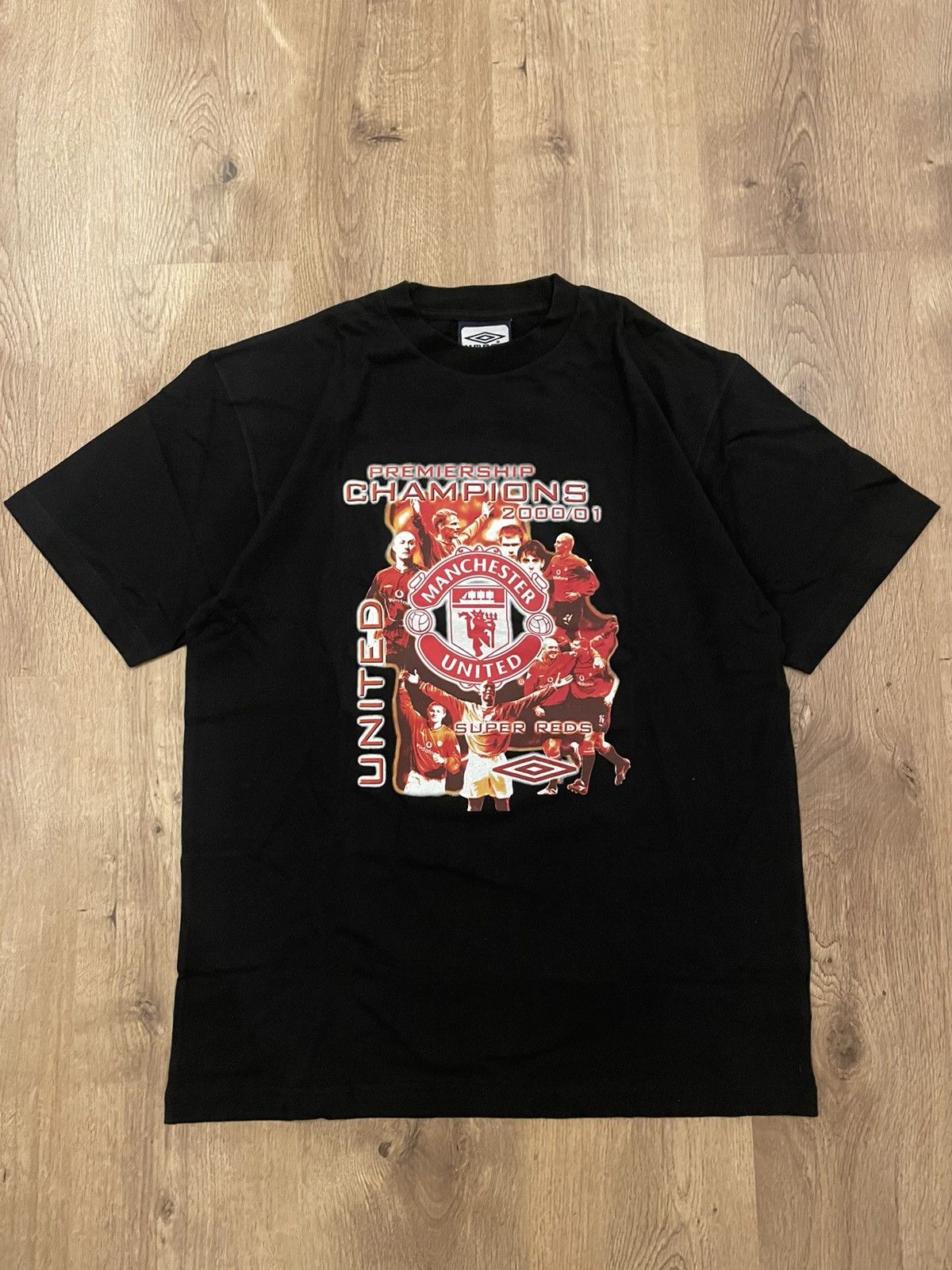 Umbro Manchester United 2001 Umbro Jersey – New with Tags Size US L / EU 52-54 / 3 - 1 Thumbnail