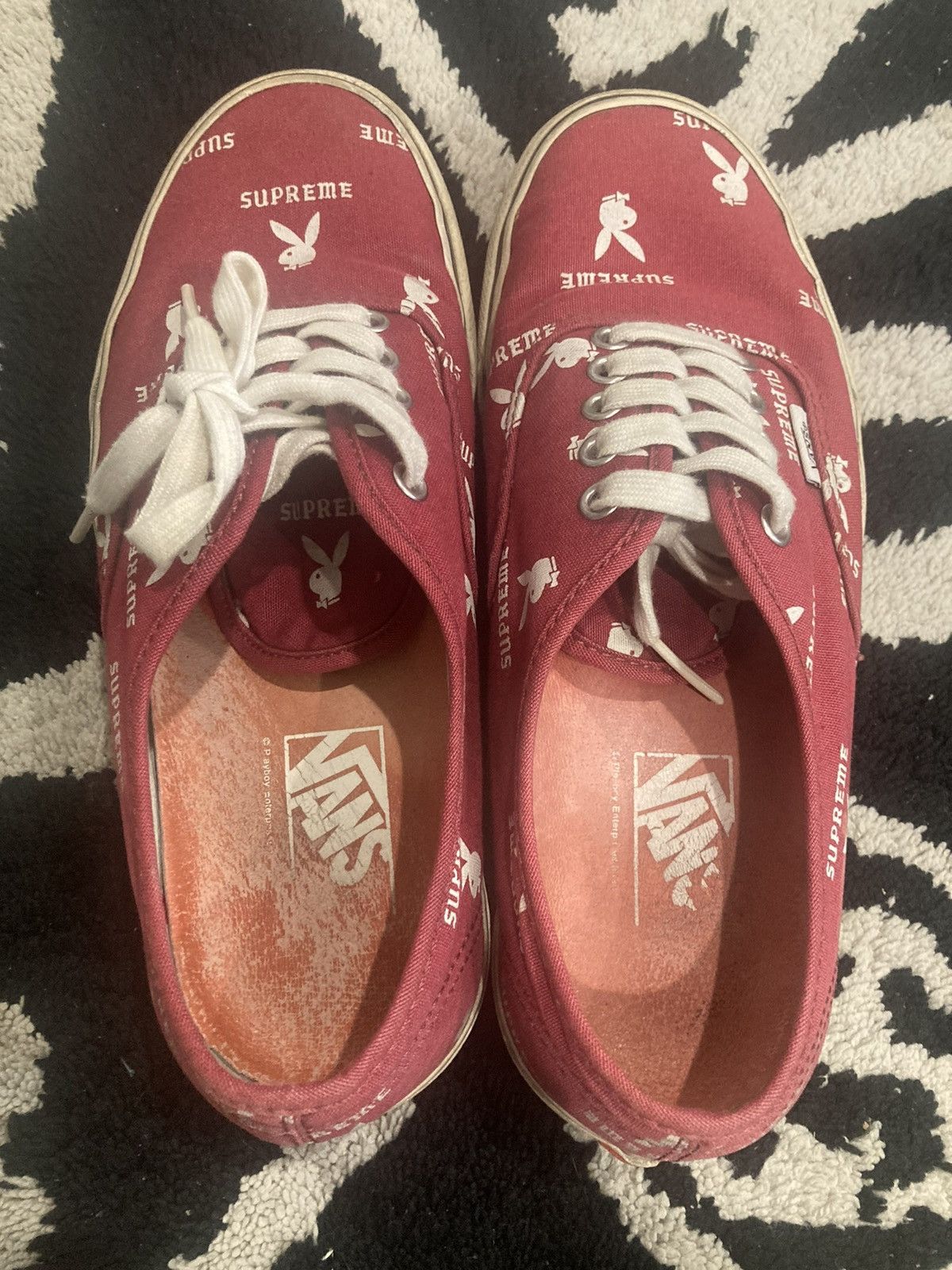 Supreme × Vans 2014SS Supreme x playboy vans era size 8.5, burgundy Size US 8.5 / EU 41-42 - 3 Thumbnail