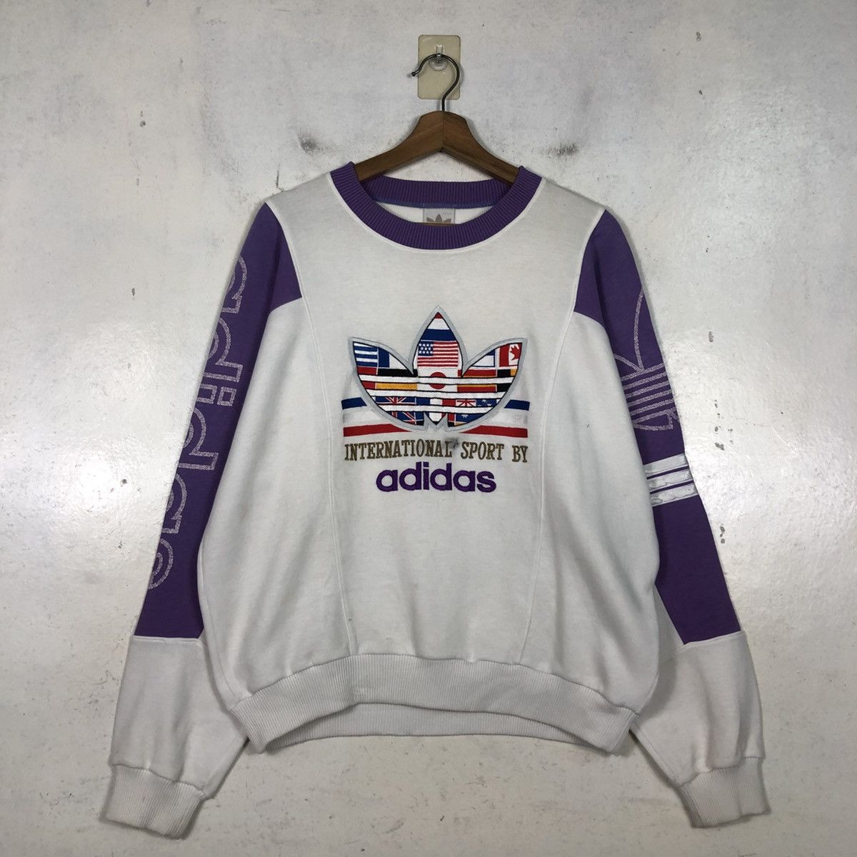 Adidas 📌Vintage Sweatshirt International Sport By Adidas Big Logo Size US M / EU 48-50 / 2 - 3 Thumbnail