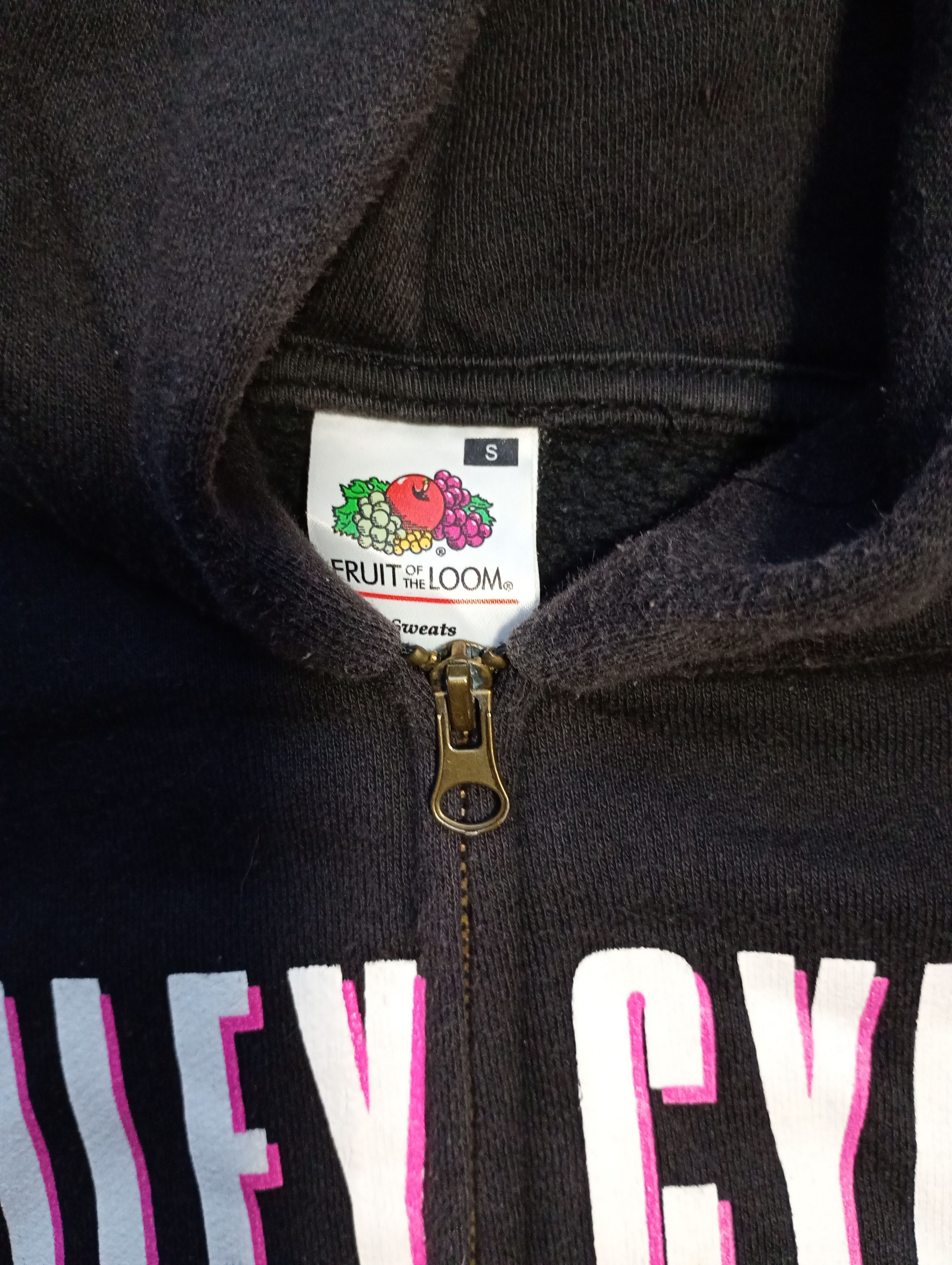 Band Tees × Fruit Of The Loom Miley Cyrus Wonder World Tour 2009 Fruit of the Loom Hoodie Size US S / EU 44-46 / 1 - 9 Thumbnail