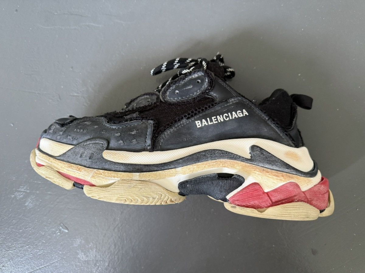 Balenciaga Balenciaga Triple S Used Look Size US 7 / EU 40 - 5 Thumbnail