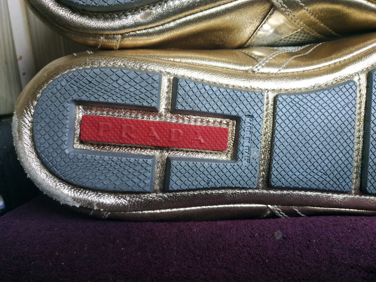 Prada Prada Linea Rossa Gold Metallic Sneakers EU39.5 Size US 9 / IT 39 - 16 Thumbnail