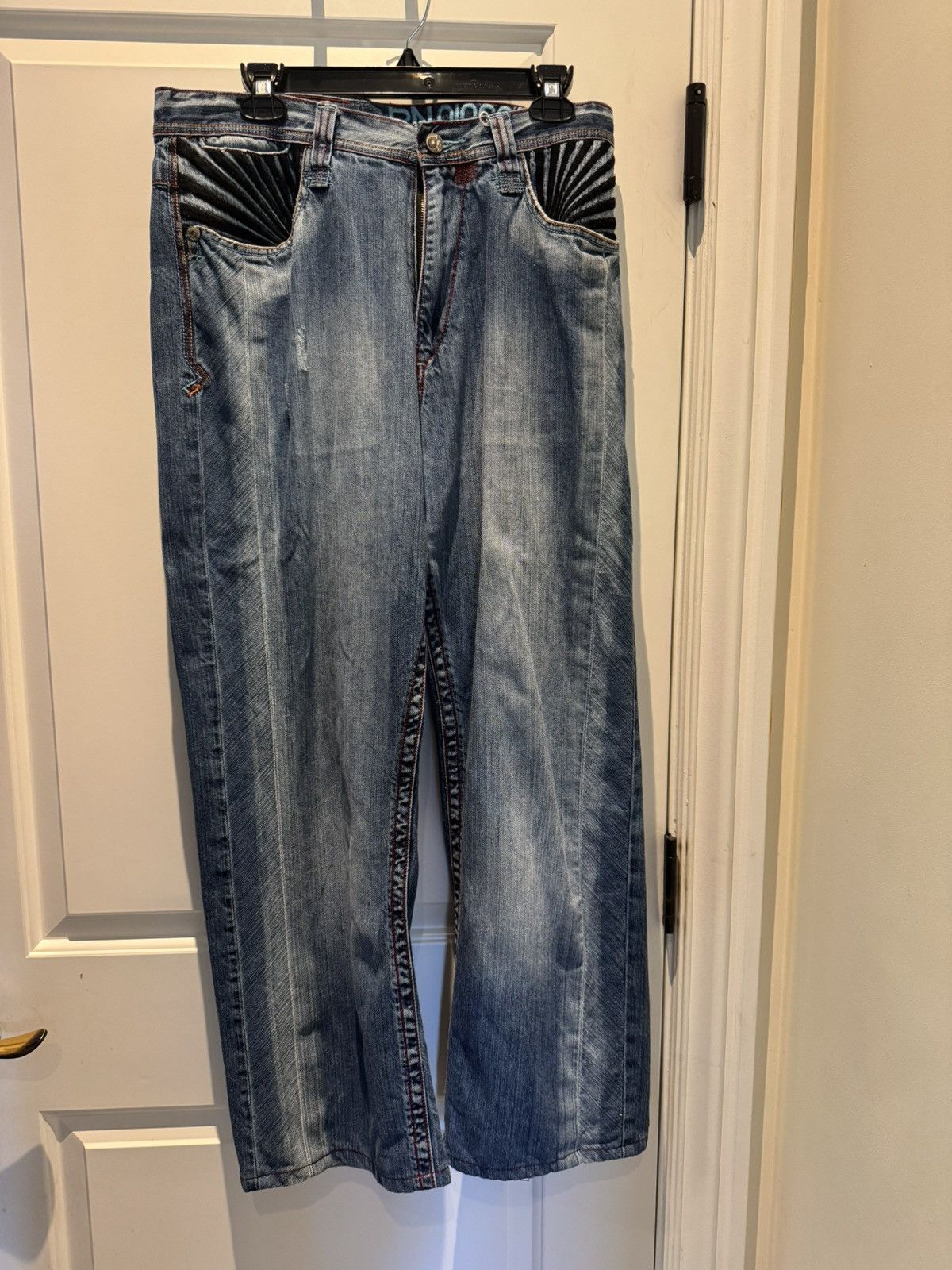 Akademiks Insane Akademiks Embroidery Jeans Size US 32 / EU 48 - 2 Thumbnail