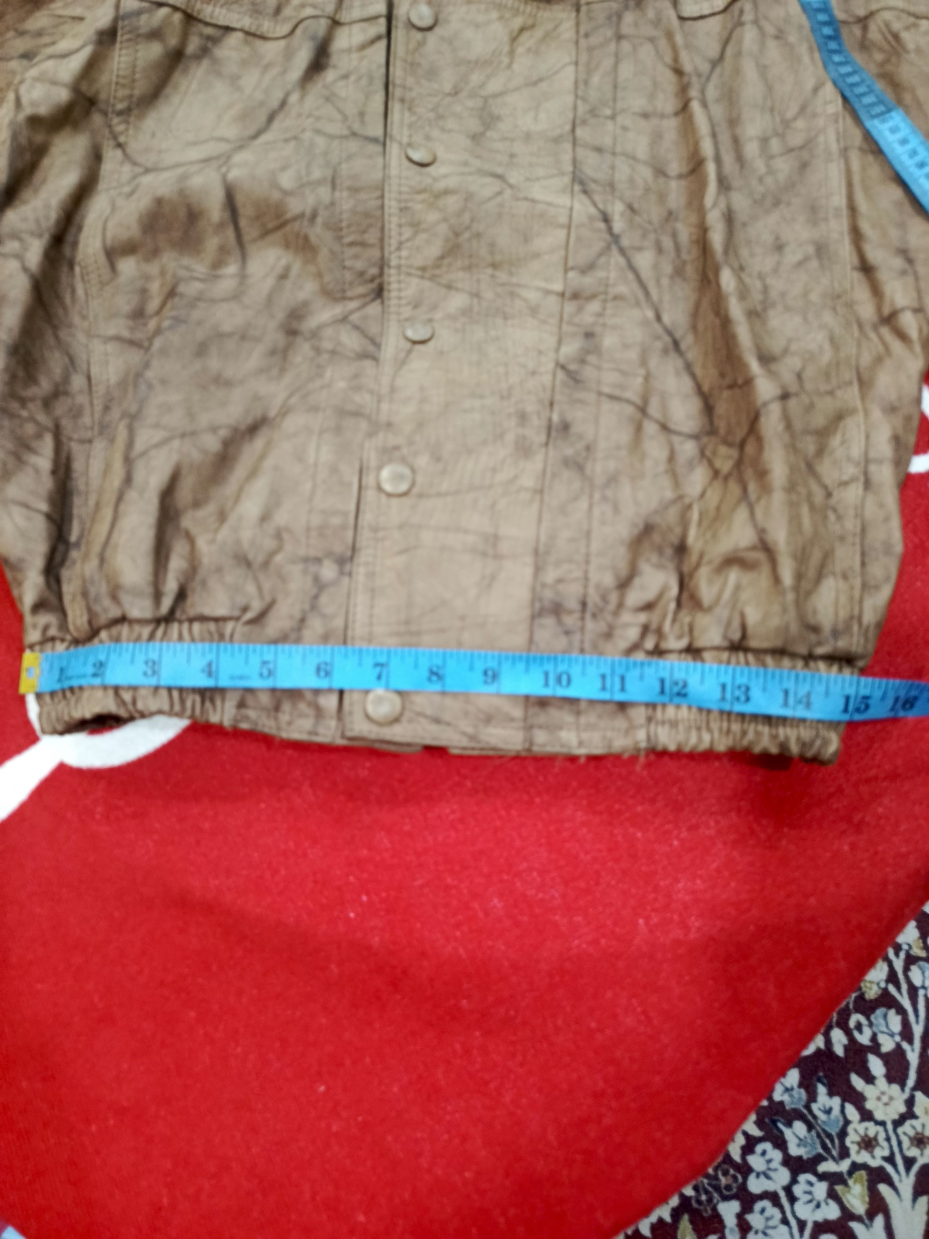 Vintage jacket vintage leather jacket, likely in a bomber, Size US M / EU 48-50 / 2 - 10 Thumbnail
