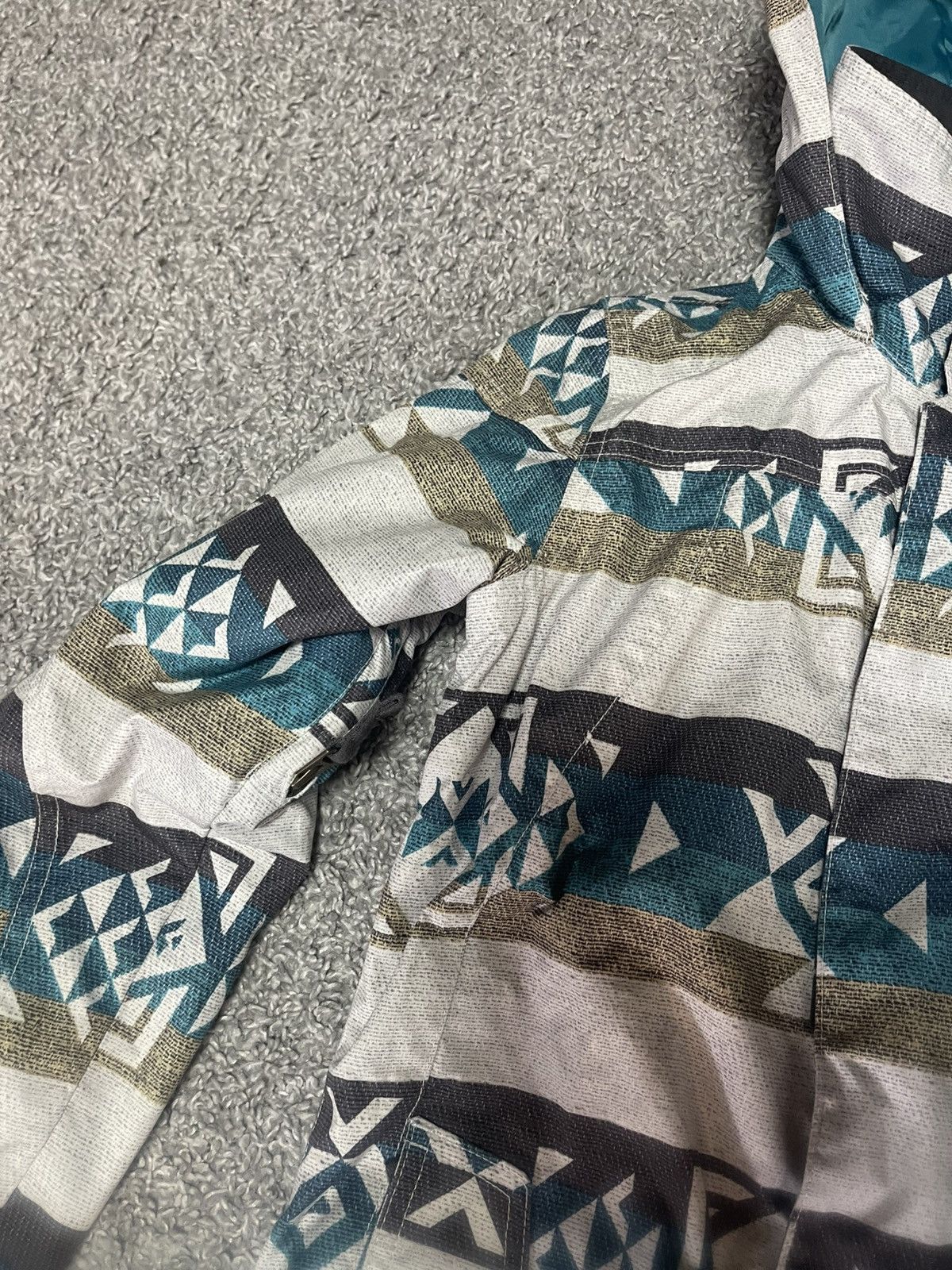 Burton Burton Da Nang Aztec DryRide Snowboard Jacket Size XS Size XS / US 0-2 / IT 36-38 - 3 Thumbnail