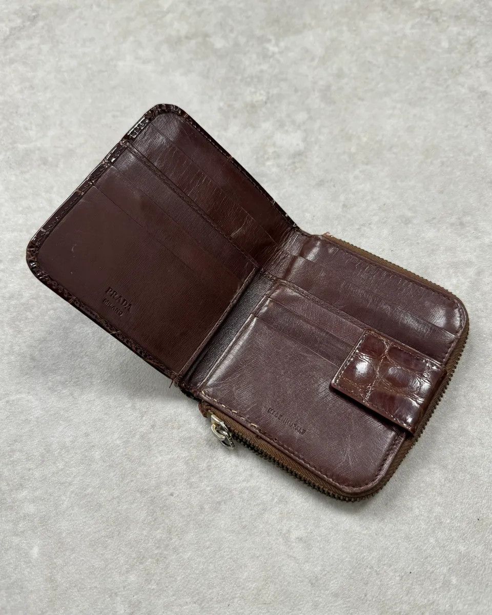 Prada Prada Brown Crocodile Embossed Leather Zip Wallet Size ONE SIZE - 4 Thumbnail