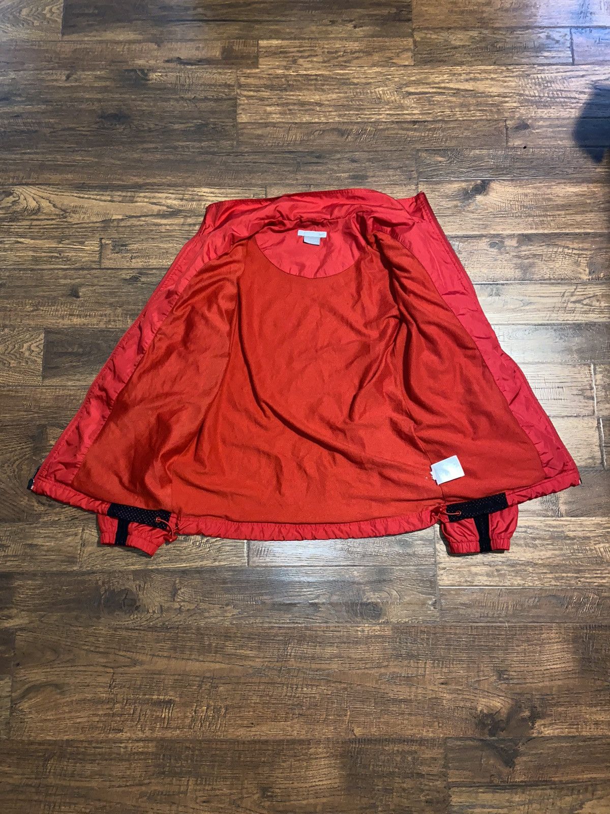 Nike Vintage 2000s era red and black nike windbreaker Size US M / EU 48-50 / 2 - 3 Thumbnail