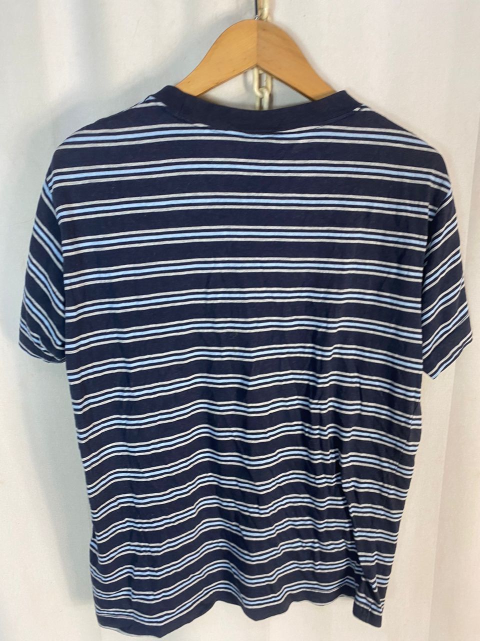 Converse Unisex🔥Converse stripe tshirt Size US M / EU 48-50 / 2 - 7 Thumbnail