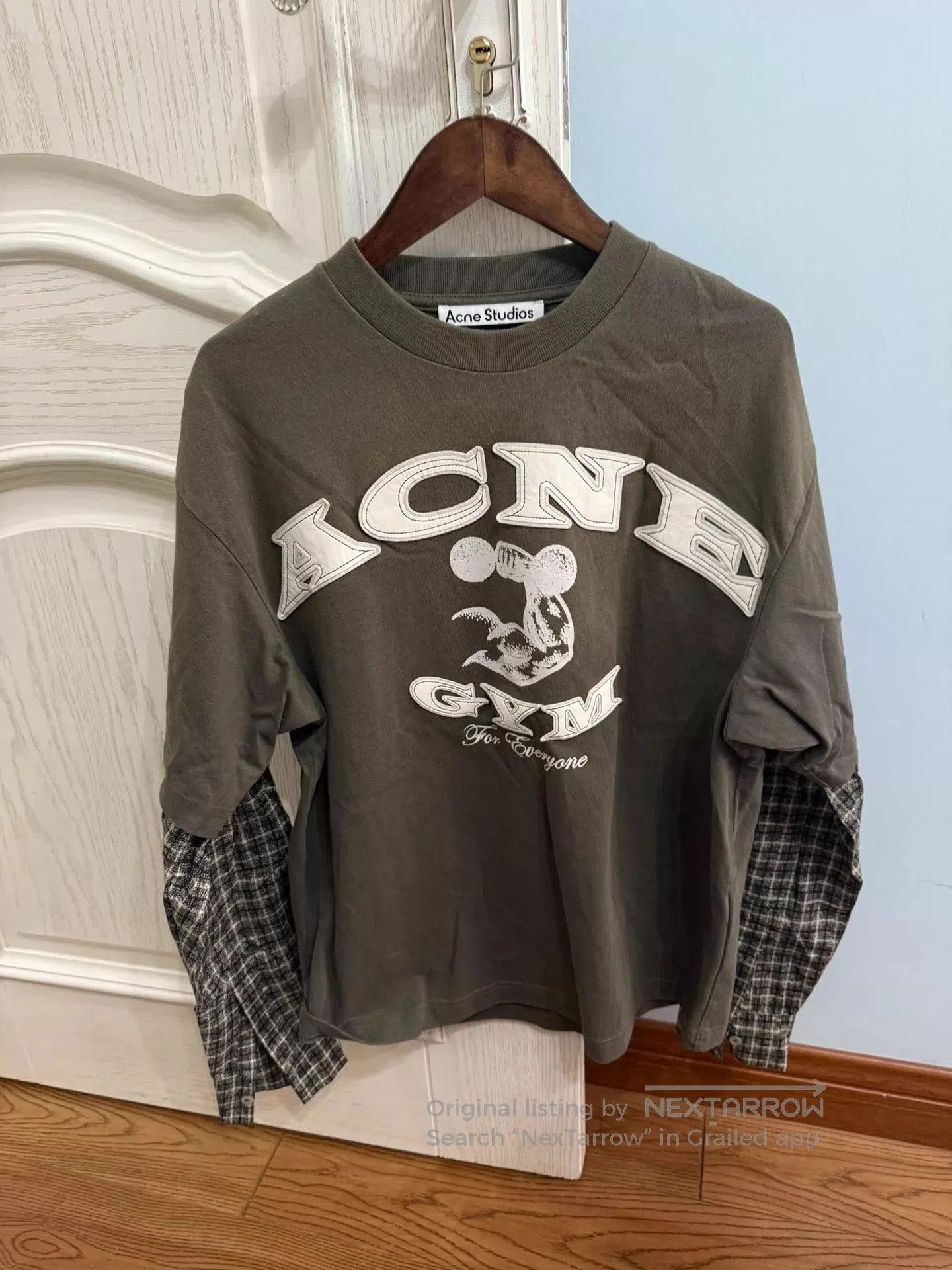 Acne Studios Layered Sleeve Graphic Print Long Sleeve Top. Size US XXS / EU 40 - 1 Thumbnail