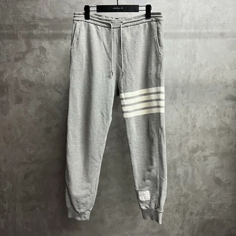 Thom Browne Thom browne Size 3 The latest gray classic four-striped lo Size US 30 / EU 46 - 1 Thumbnail