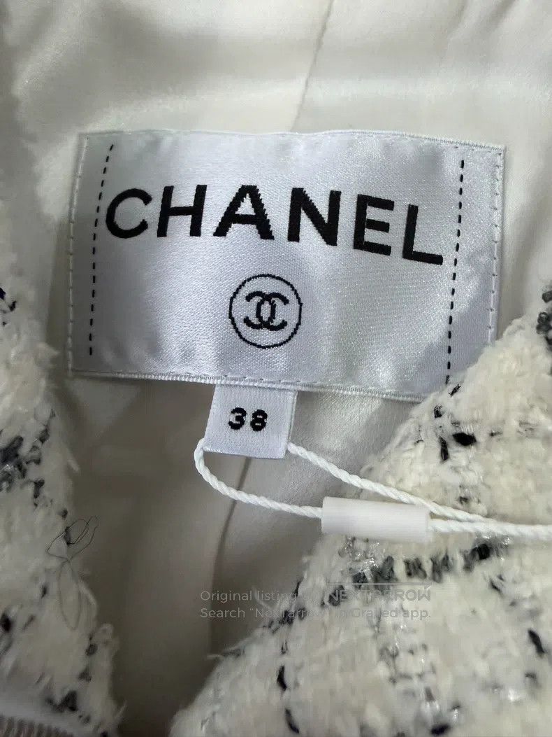 Chanel Chanel White plaid zipper jacket Size XS / US 0-2 / IT 36-38 - 4 Thumbnail