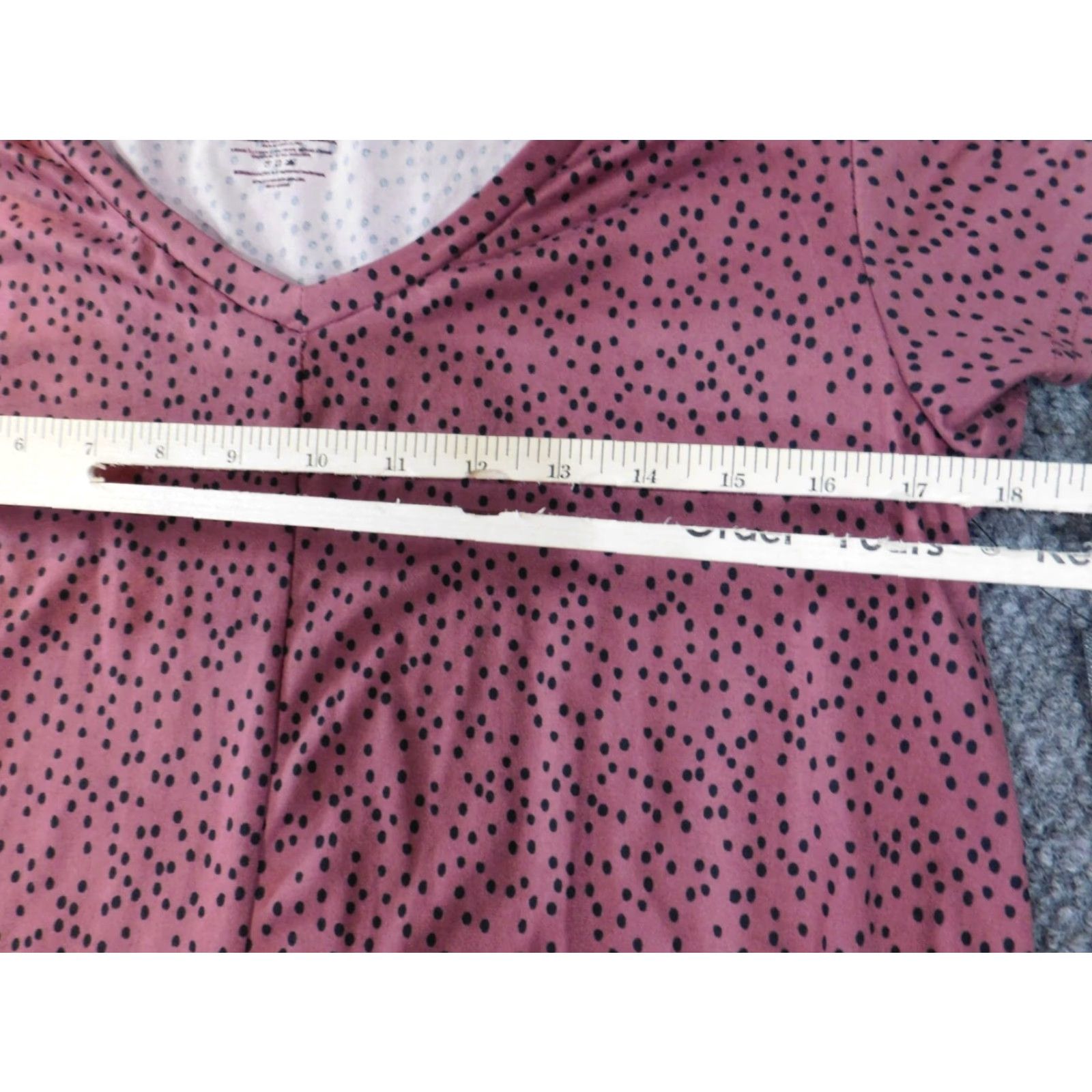 Bcbgmaxazria BCBGMAXAZRIA Blouse Womens Medium Purple Polka Dot Crew Neck Pullover Stretch Peplum Casual Shirt Size M / US 6-8 / IT 42-44 - 6 Thumbnail