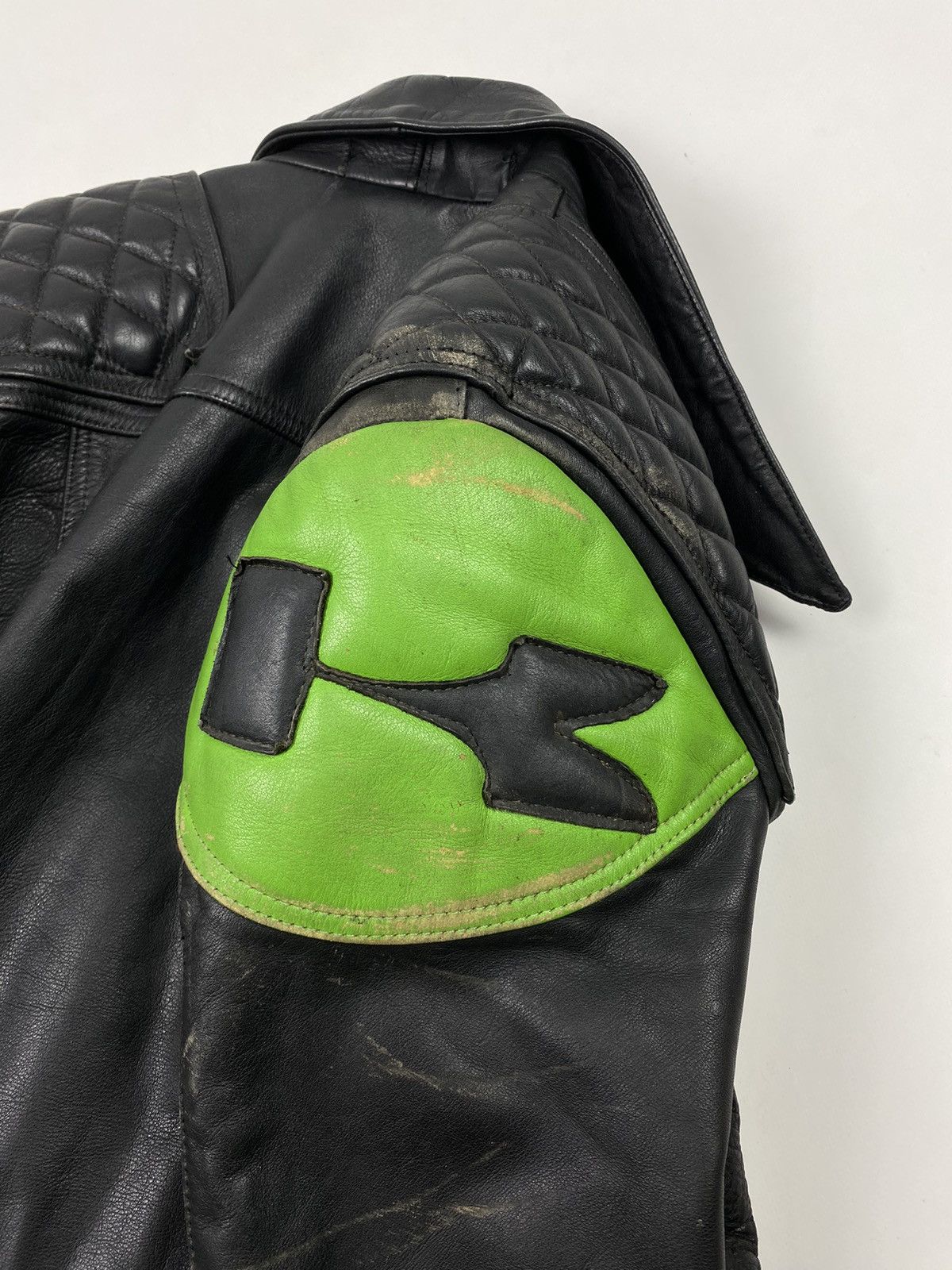 Vintage 1970s Vintage Distressed Kawasaki Heavy Leather Biker Jacket Size US M / EU 48-50 / 2 - 12 Thumbnail