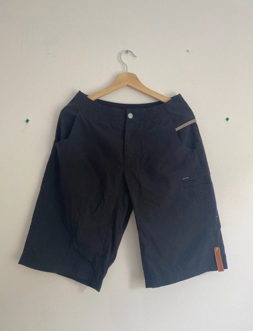 Undercover Undercover SS10 ”Less But Better” Shorts Size US 32 / EU 48 - 1 Thumbnail