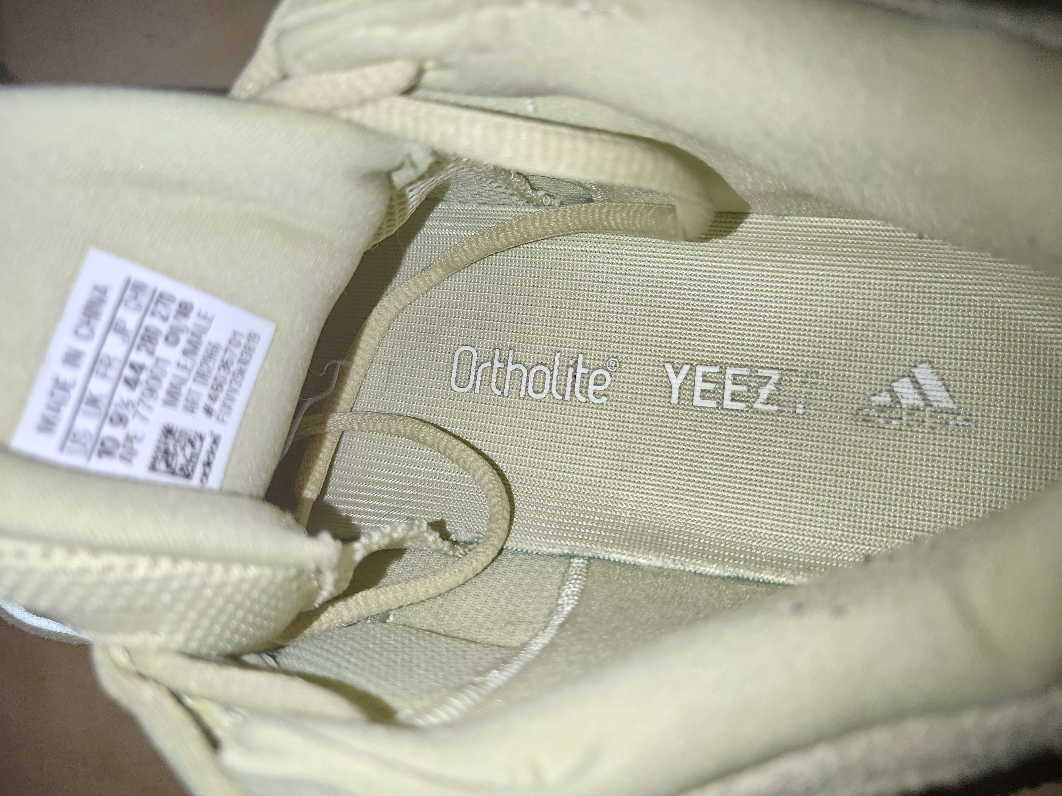 Adidas Adidas Yeezy 500 / Super Moon Yellow Size US 10 / EU 43 - 6 Thumbnail