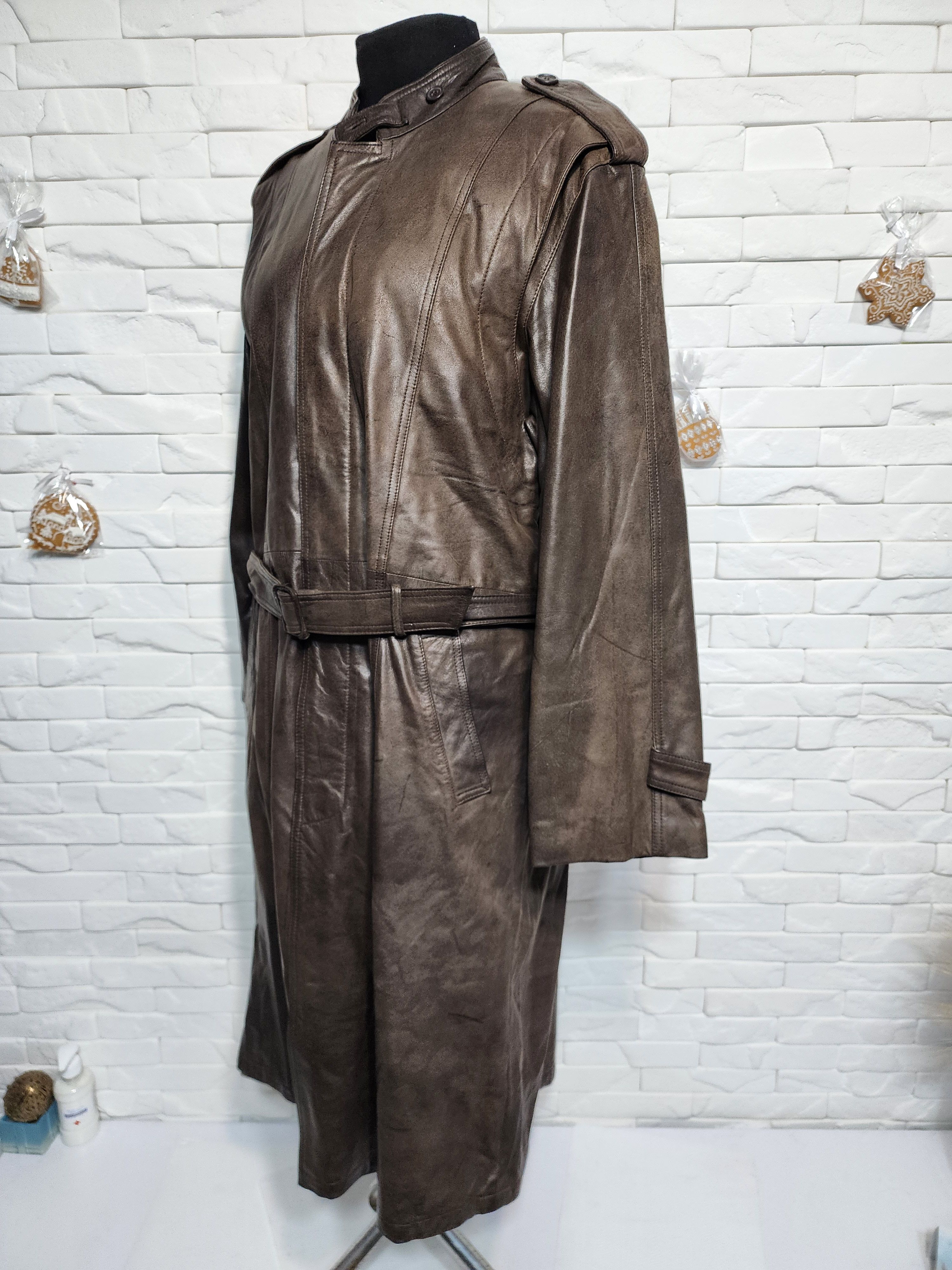 Uniqlo Brown Genuine Leather Men's Coat with Belt Size US L / EU 52-54 / 3 - 2 Thumbnail