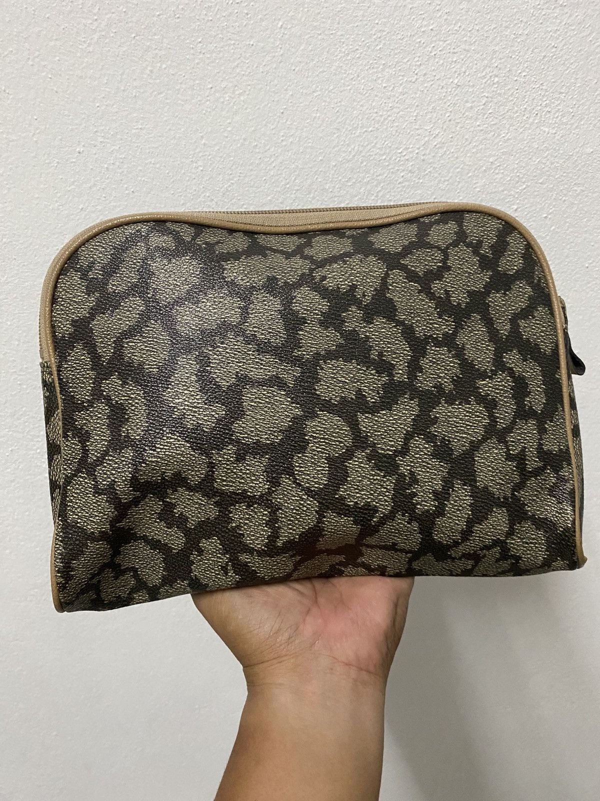 Yves Saint Laurent Vintage Yves Saint Laurent Clutch Bag Size ONE SIZE - 2 Thumbnail