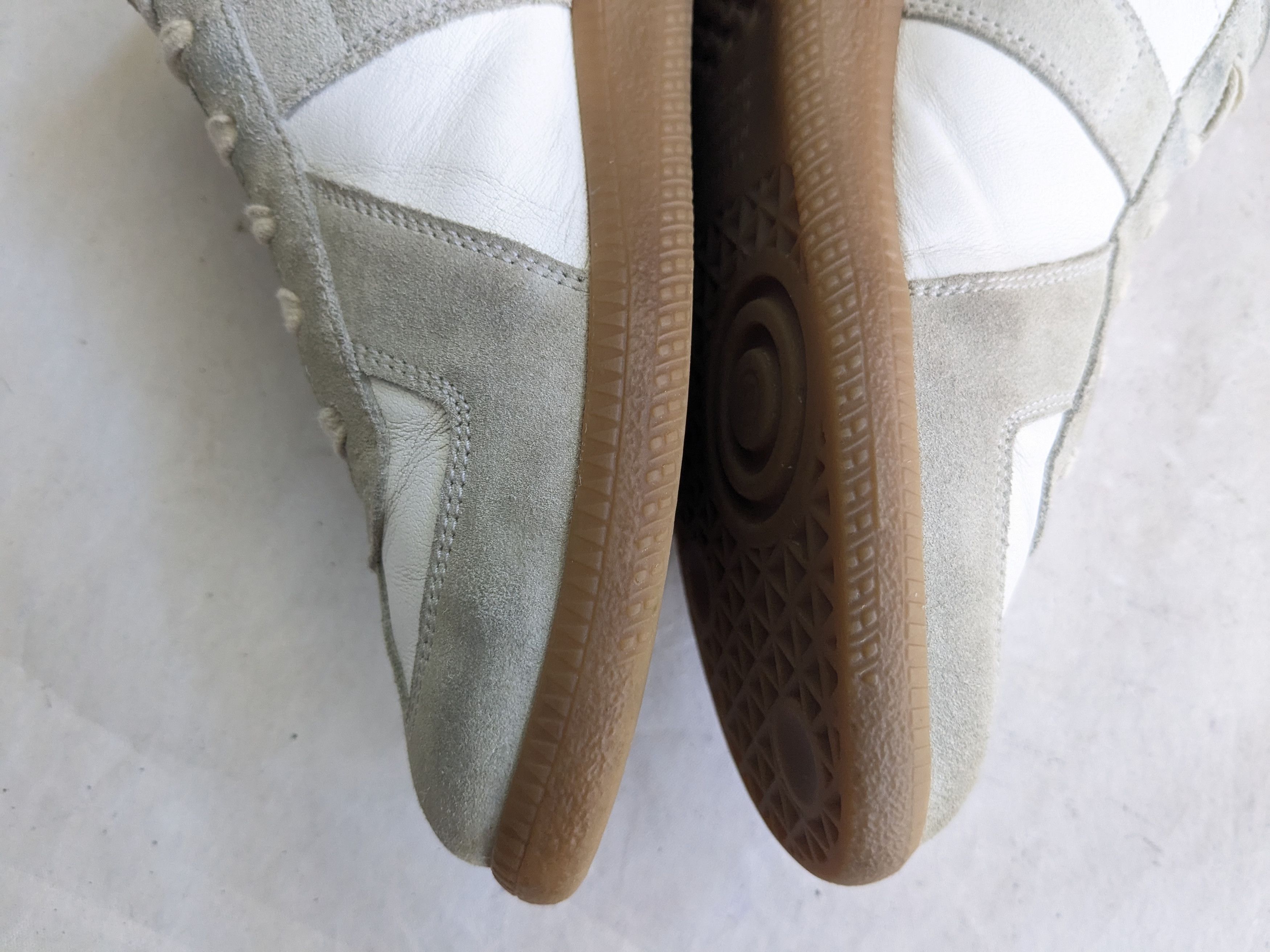Maison Margiela Maison Margiela GAT Replica White Gray 8 41 Low Tops Size US 8 / EU 41 - 11 Thumbnail