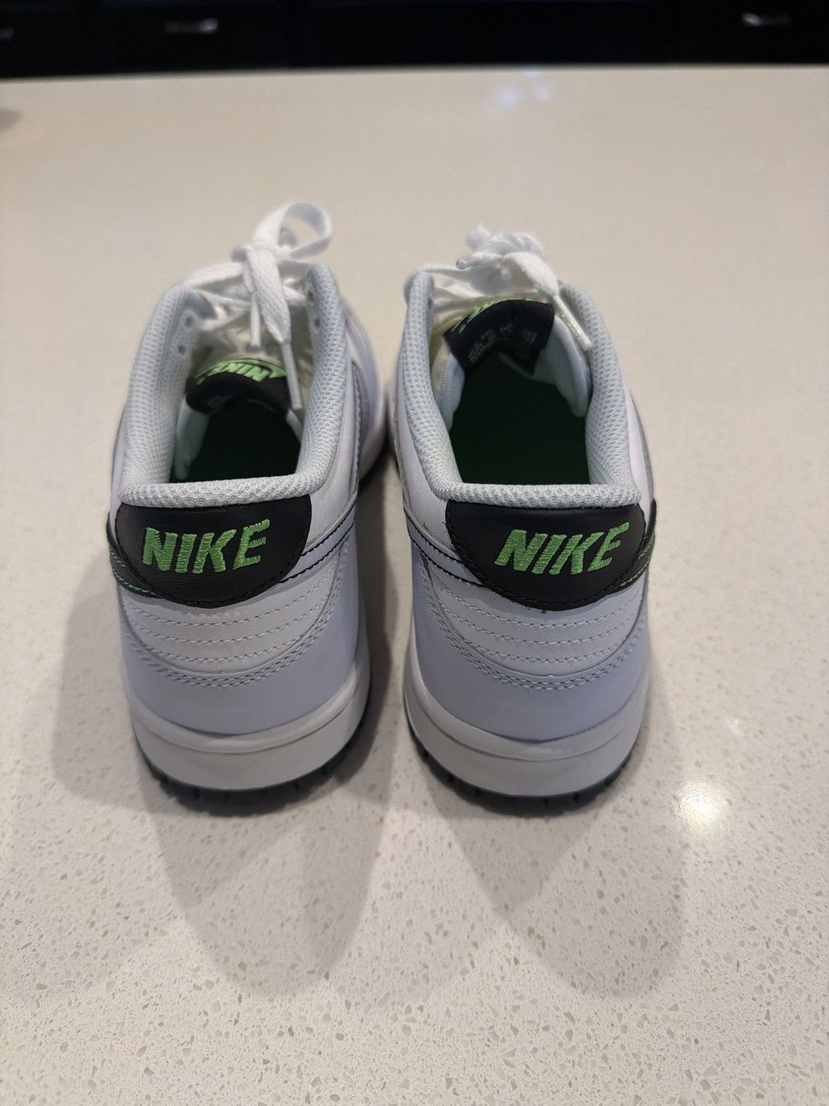 Nike Nike Dunk Low Size US 7 / EU 40 - 4 Thumbnail
