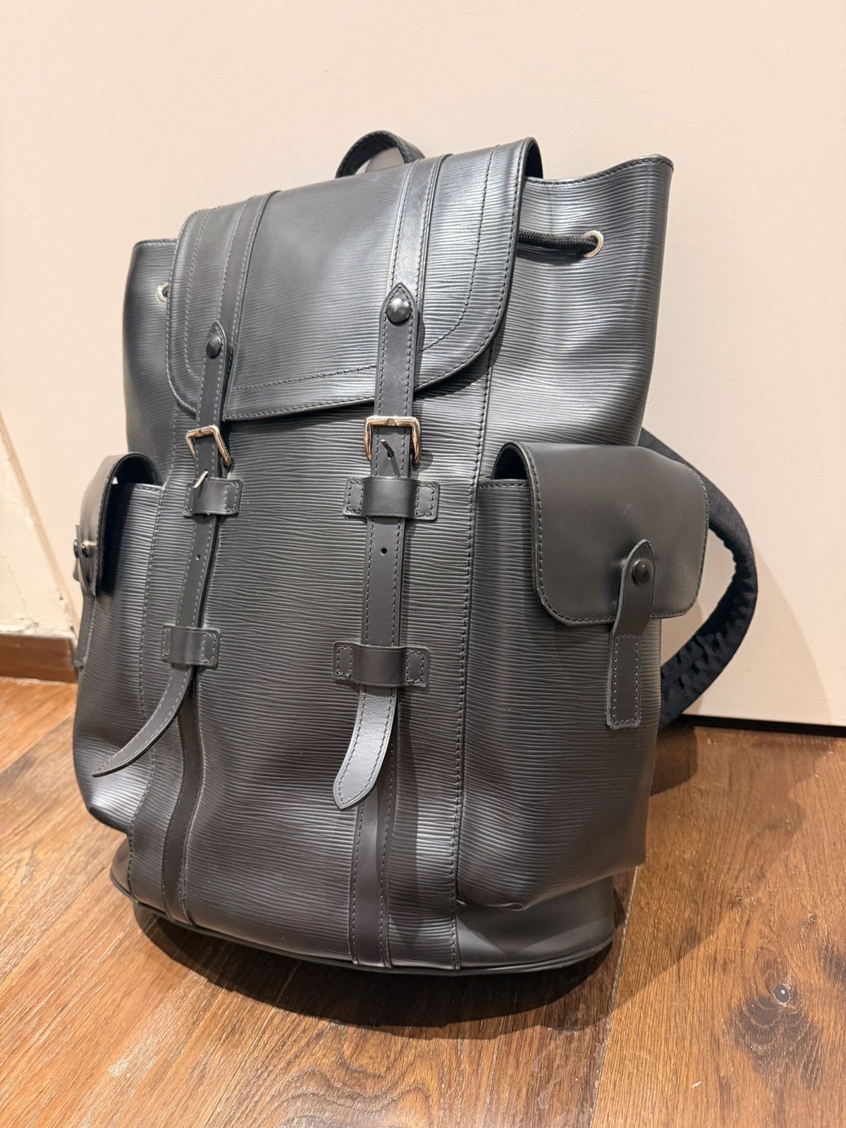 Louis Vuitton Louis Vuitton Christopher PM Backpack EPI Leather Size ONE SIZE - 4 Thumbnail