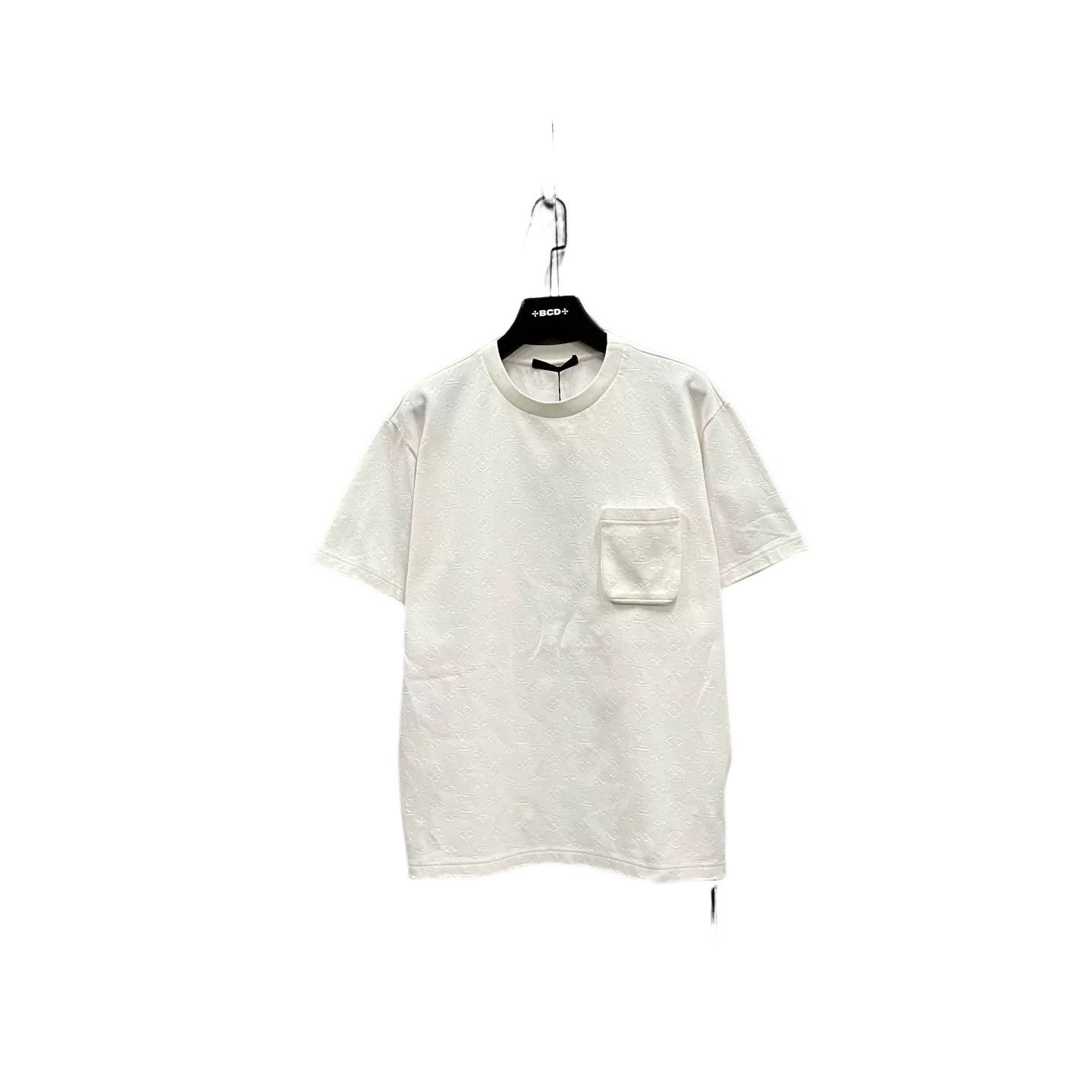 Louis Vuitton Louis Vuitton Monogram 3D Pocket T-Shirt L Size US L / EU 52-54 / 3 - 1 Thumbnail