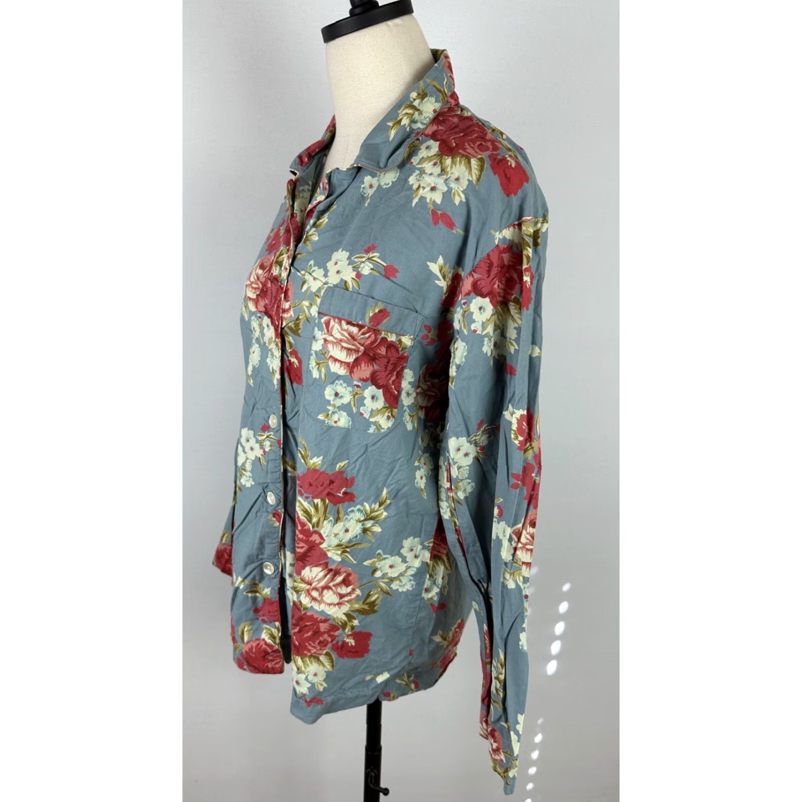 Vintage The Chandler Collection Pajama Top M Womens Dusty Blue Floral Cotton Button Front Long Sleeve Size M / US 6-8 / IT 42-44 - 5 Thumbnail