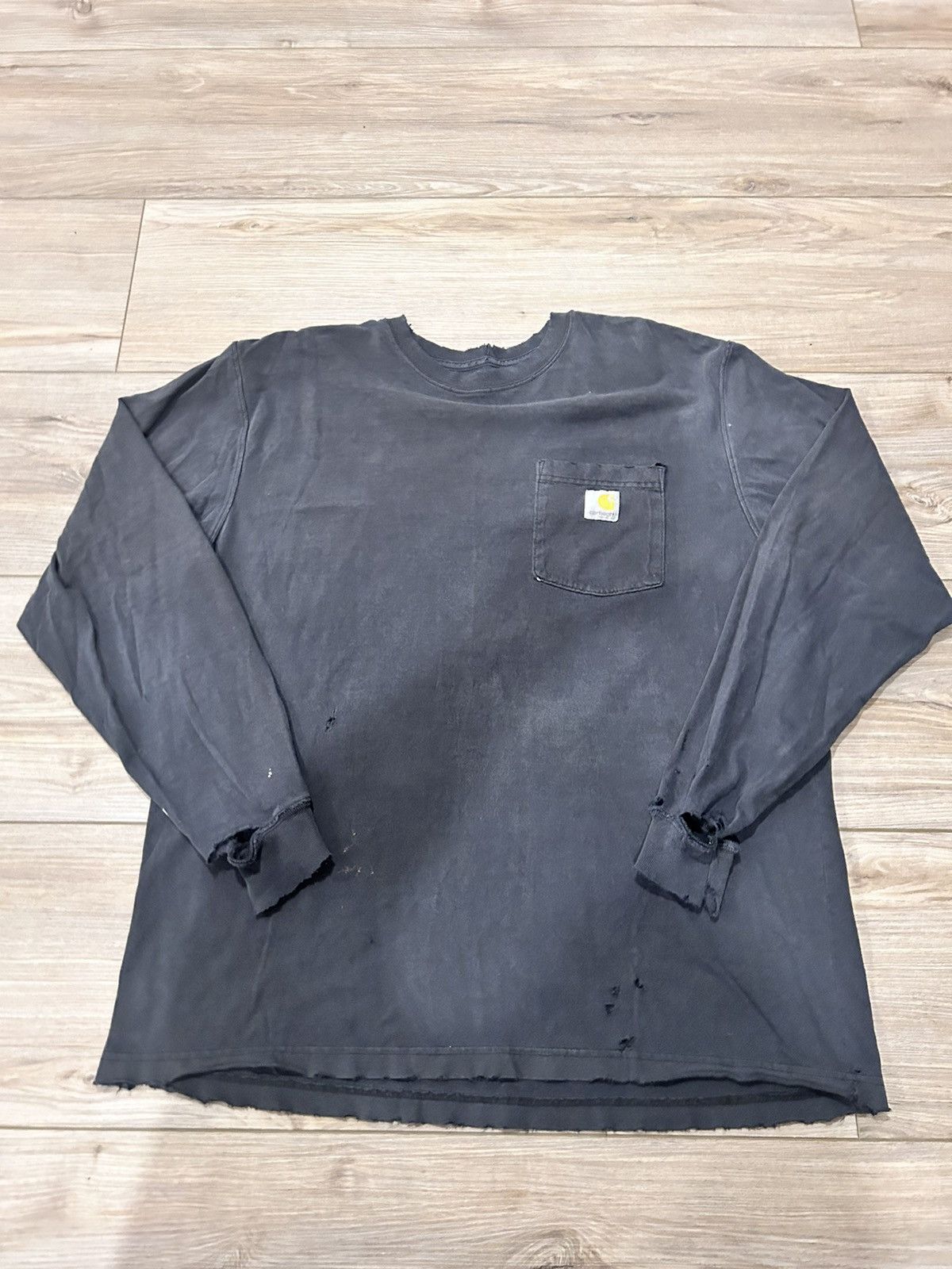 Carhartt Thrashed Black Carhartt long sleeve pocket tee Size US L / EU 52-54 / 3 - 1 Thumbnail