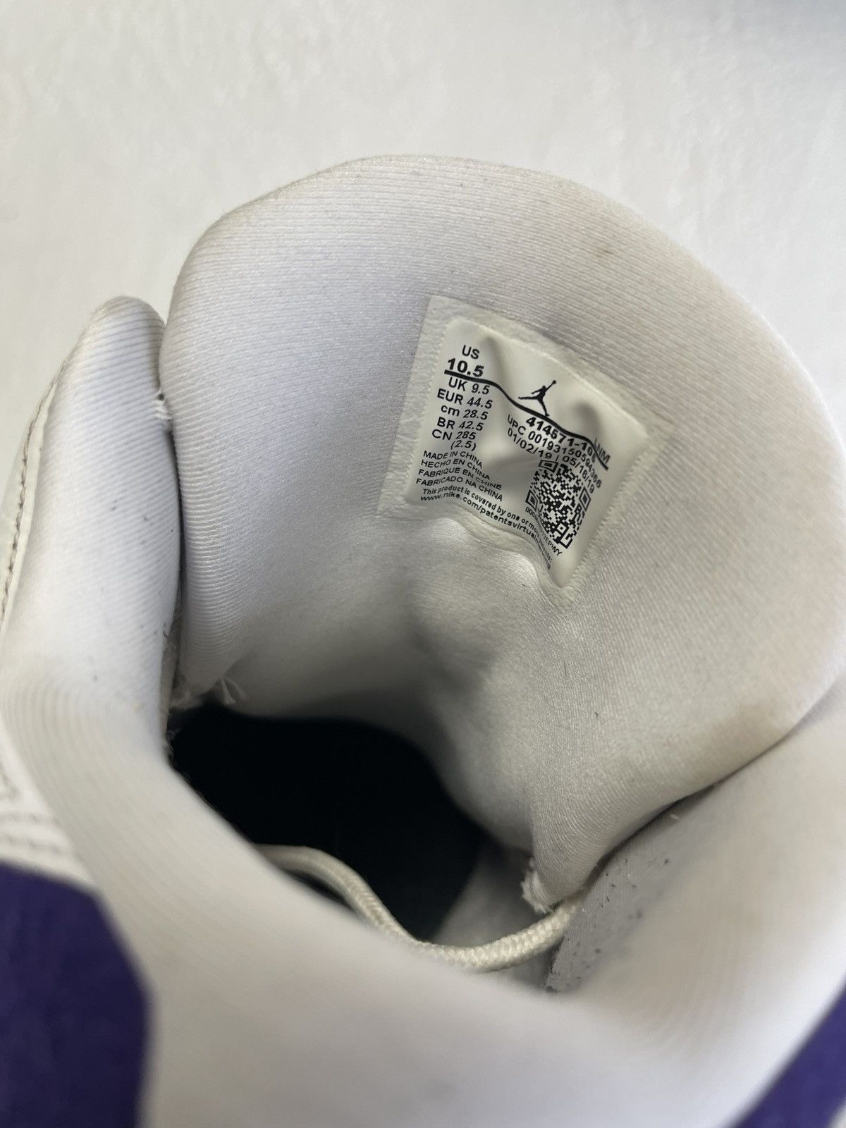 Jordan Brand Jordan 13 Retro Lakers Size US 10.5 / EU 43-44 - 4 Thumbnail