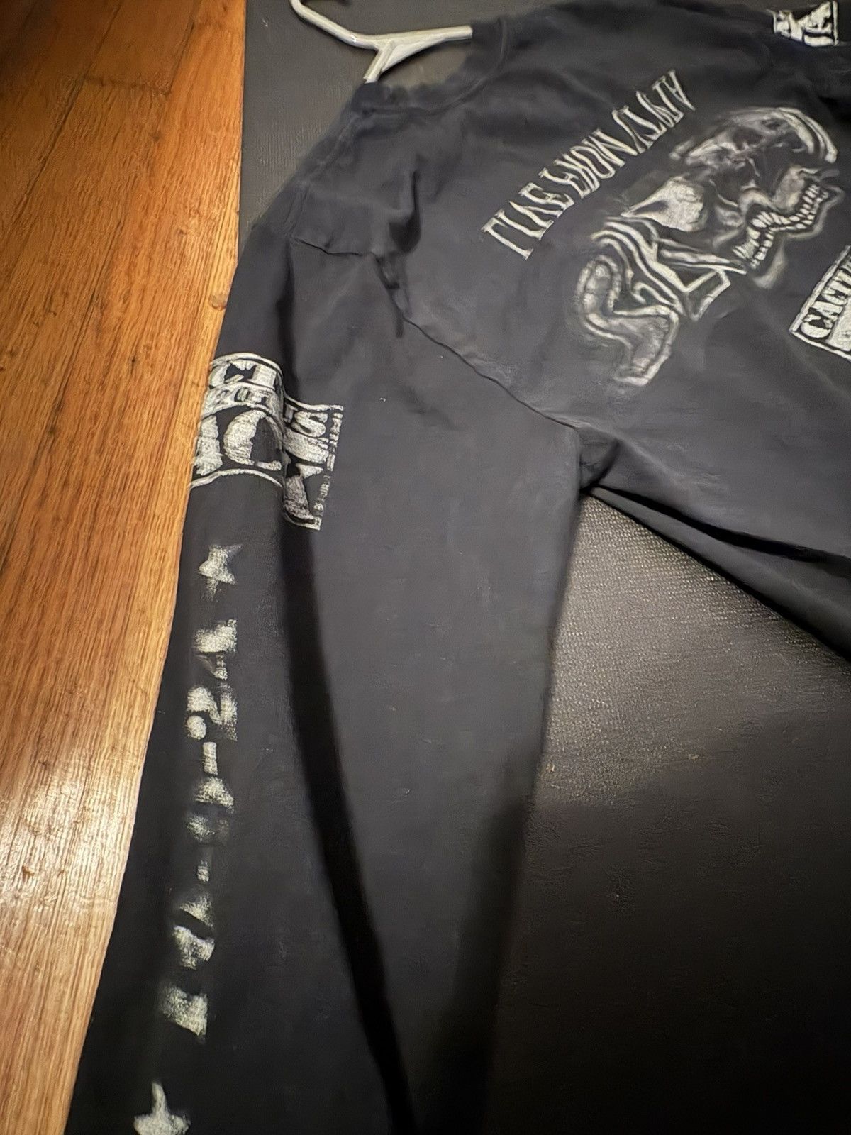 Travis Scott Travis Scott UTOPIA Tour Long Sleeve shirt size 11 Size US L / EU 52-54 / 3 - 4 Thumbnail