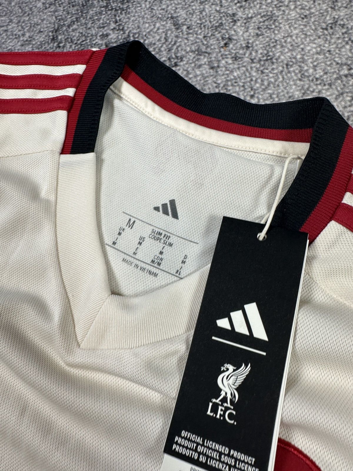 Adidas Vintage adidas Liverpool soccer Shorts Blokecore Rare M 90s Size US M / EU 48-50 / 2 - 4 Thumbnail
