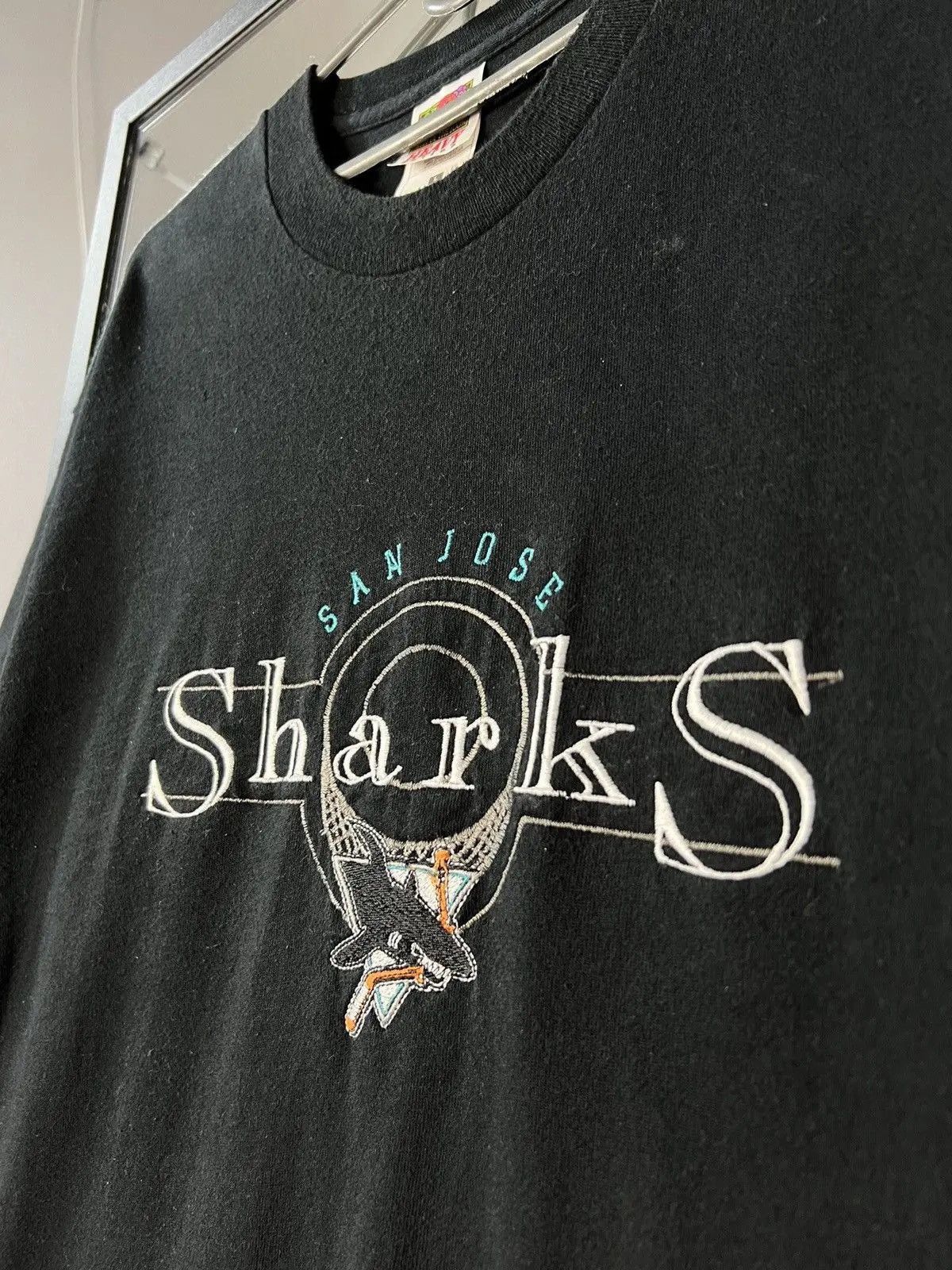 NHL × Vintage Vintage San Jose sharks Faded Simple logo t-shirt Y2K Size US L / EU 52-54 / 3 - 4 Thumbnail