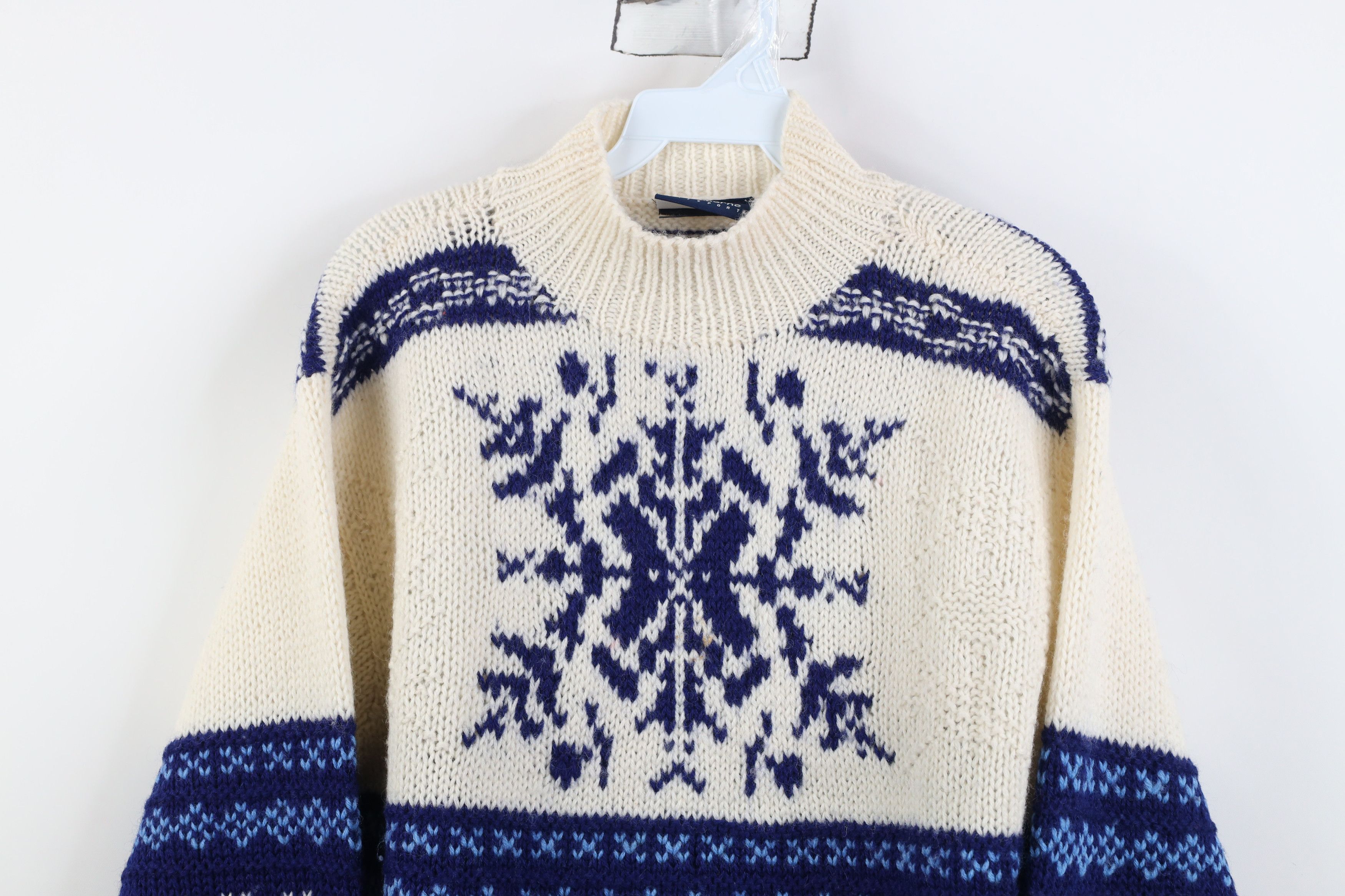 Vintage Vintage 90s Streetwear Fair Isle Snowflake Mock Neck Sweater Size M / US 6-8 / IT 42-44 - 2 Thumbnail