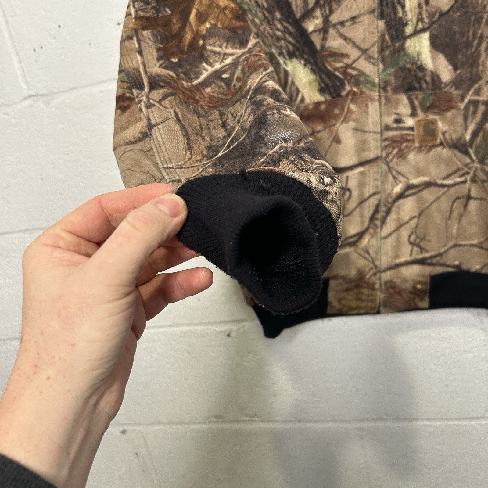 Carhartt Vintage Carhartt Realtree Thermal-Lined Active Jacket “Camo” Size XS / US 0-2 / IT 36-38 - 9 Thumbnail