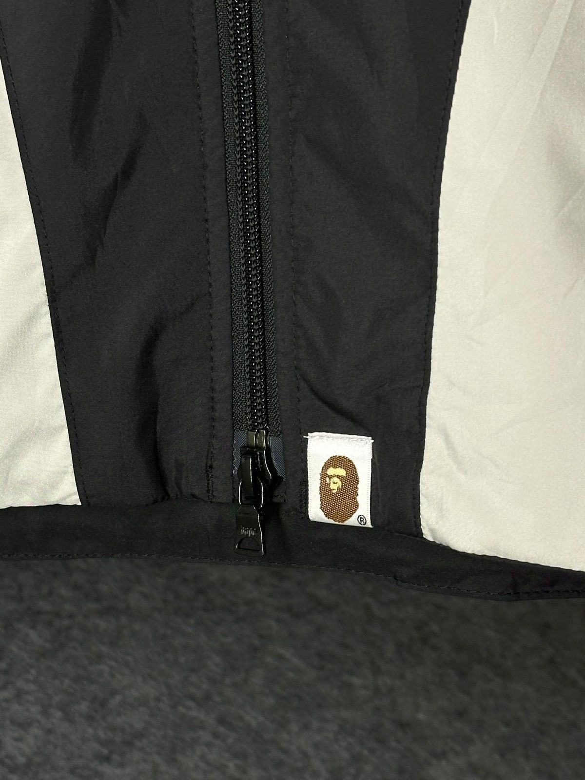Bape BAPE (A Bathing Ape) Padded Jacket in black and white. Size S / US 4 / IT 40 - 7 Thumbnail